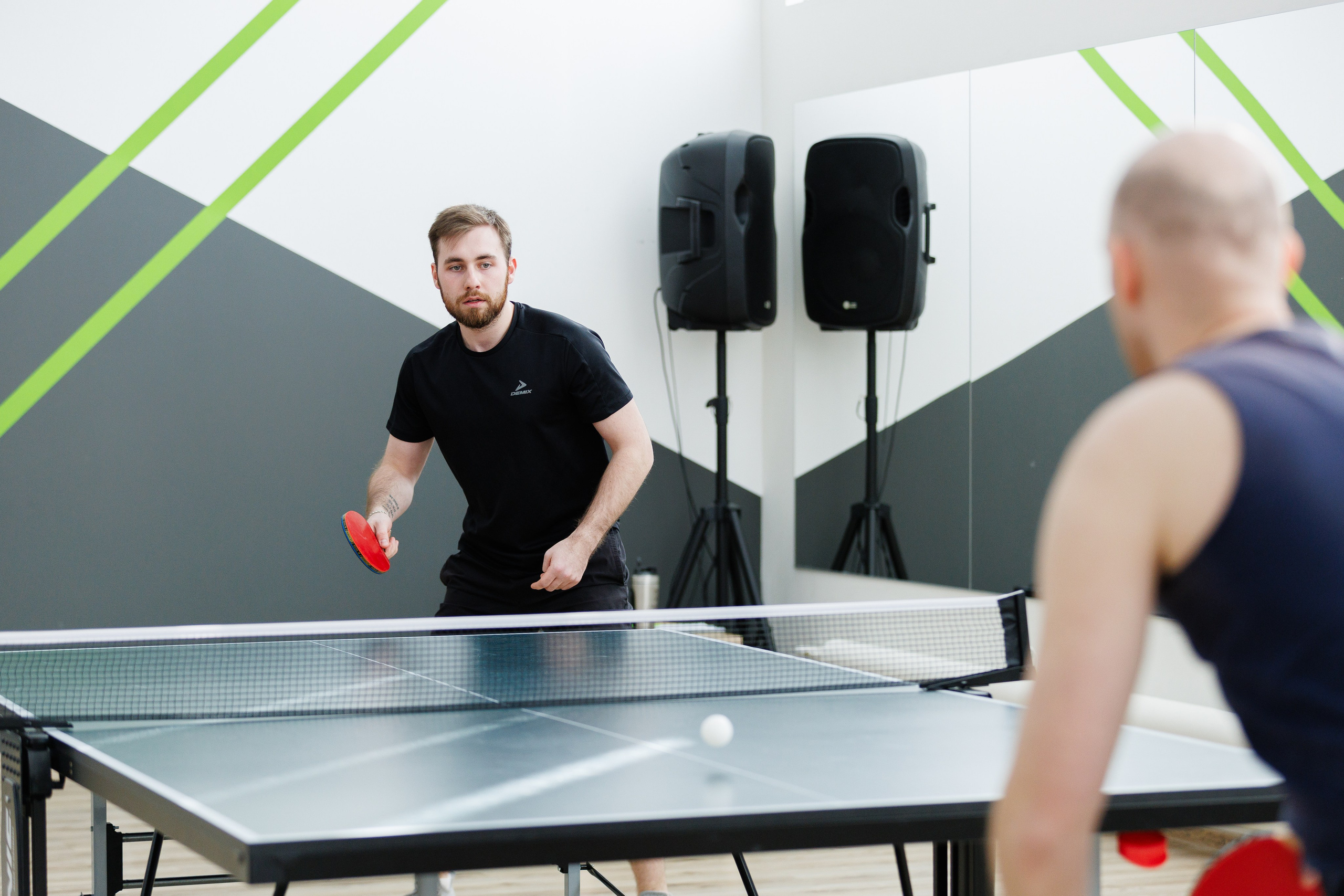 Фотограф на соревнования. Контент для бизнеса в Екатеринбурге Полдень Медиа