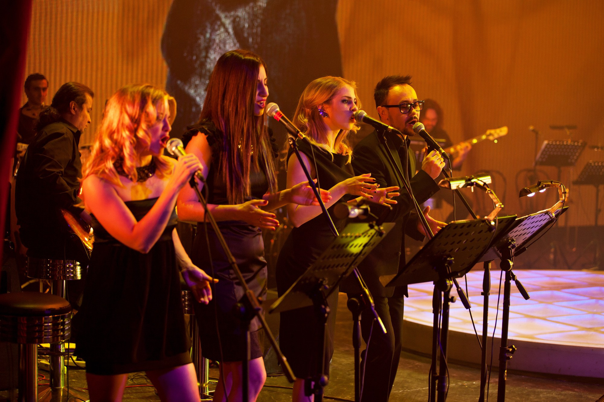 Концерты, Театр. Антон и Татьяна Денисенко