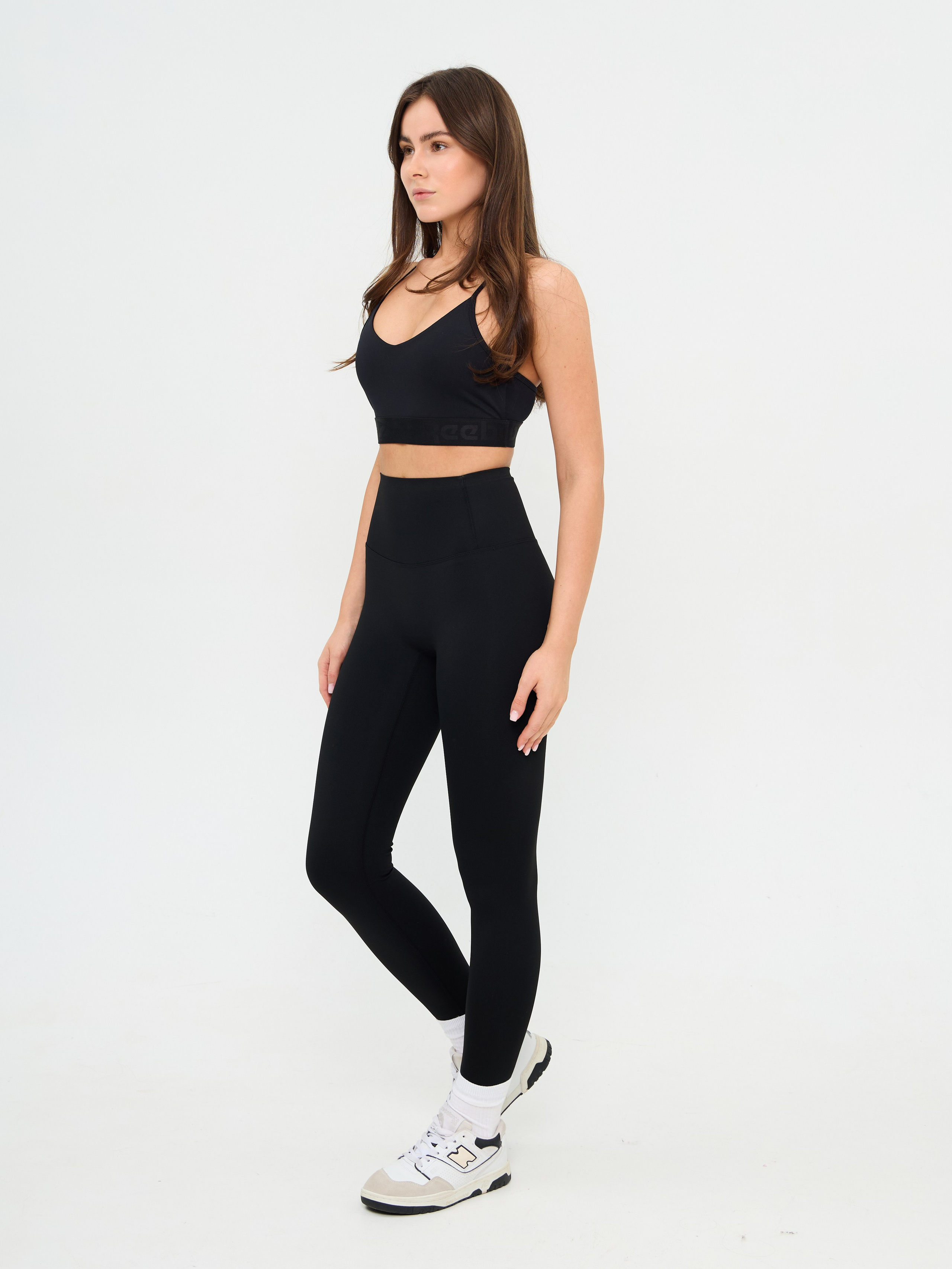 Каталог / 3. Фотограф для брендов и индивидуальных фотосессий в Москве