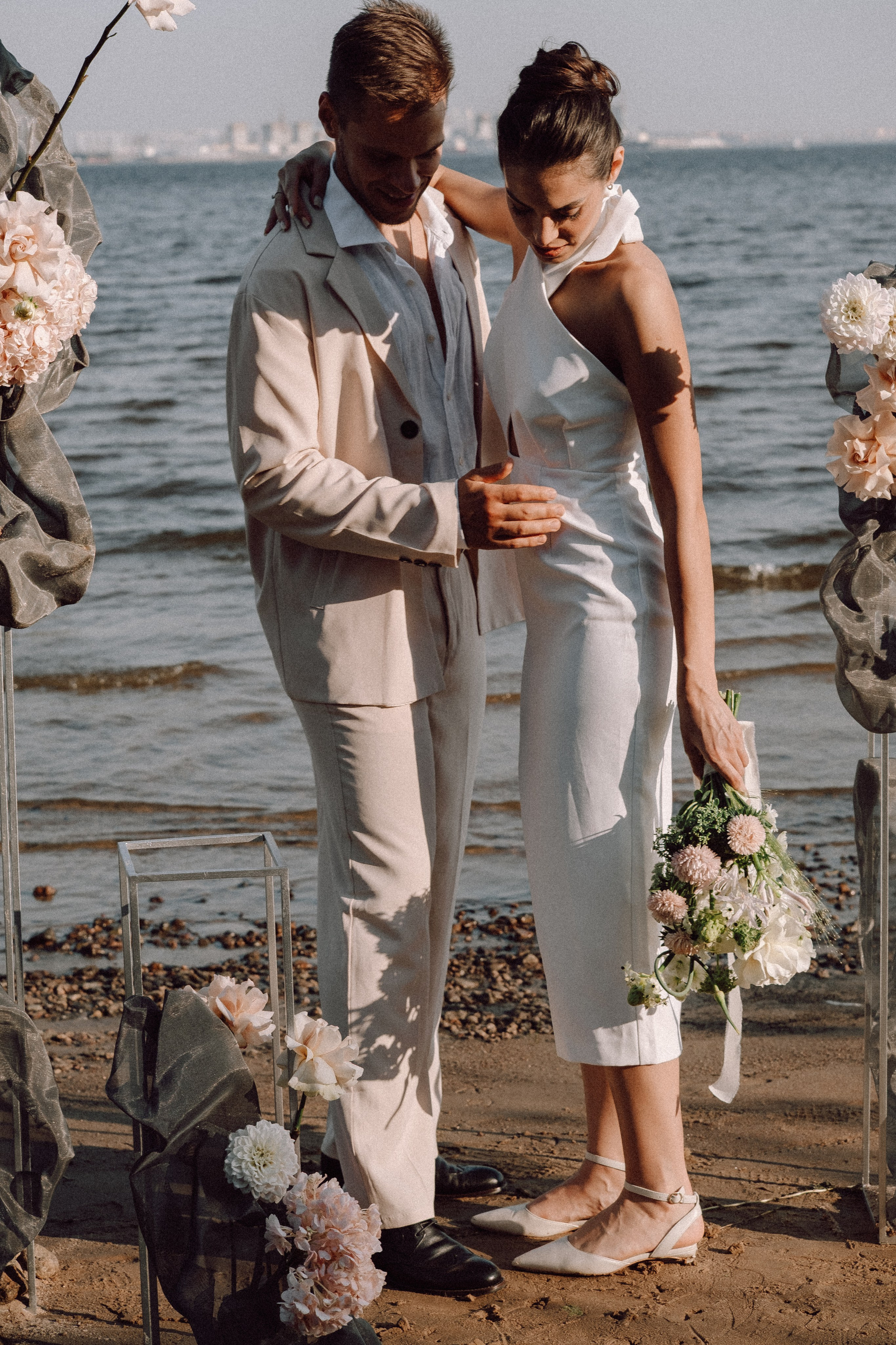 СВАДЕБНАЯ ФОТОСЕССИЯ ВЫЕЗДНОЙ ЦЕРЕМОНИИ (ФИНСКИЙ ЗАЛИВ). Профессиональный фотограф, Санкт-Петербург — Виктория Богомолова