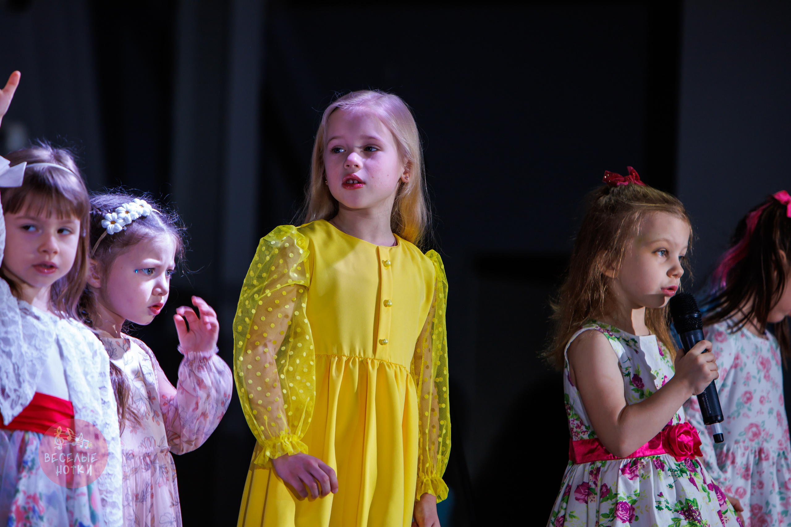 Мандариновый фест ВЕСЕЛЫЕ НОТКИ. Профессиональная фото и видеосъемка. Москва