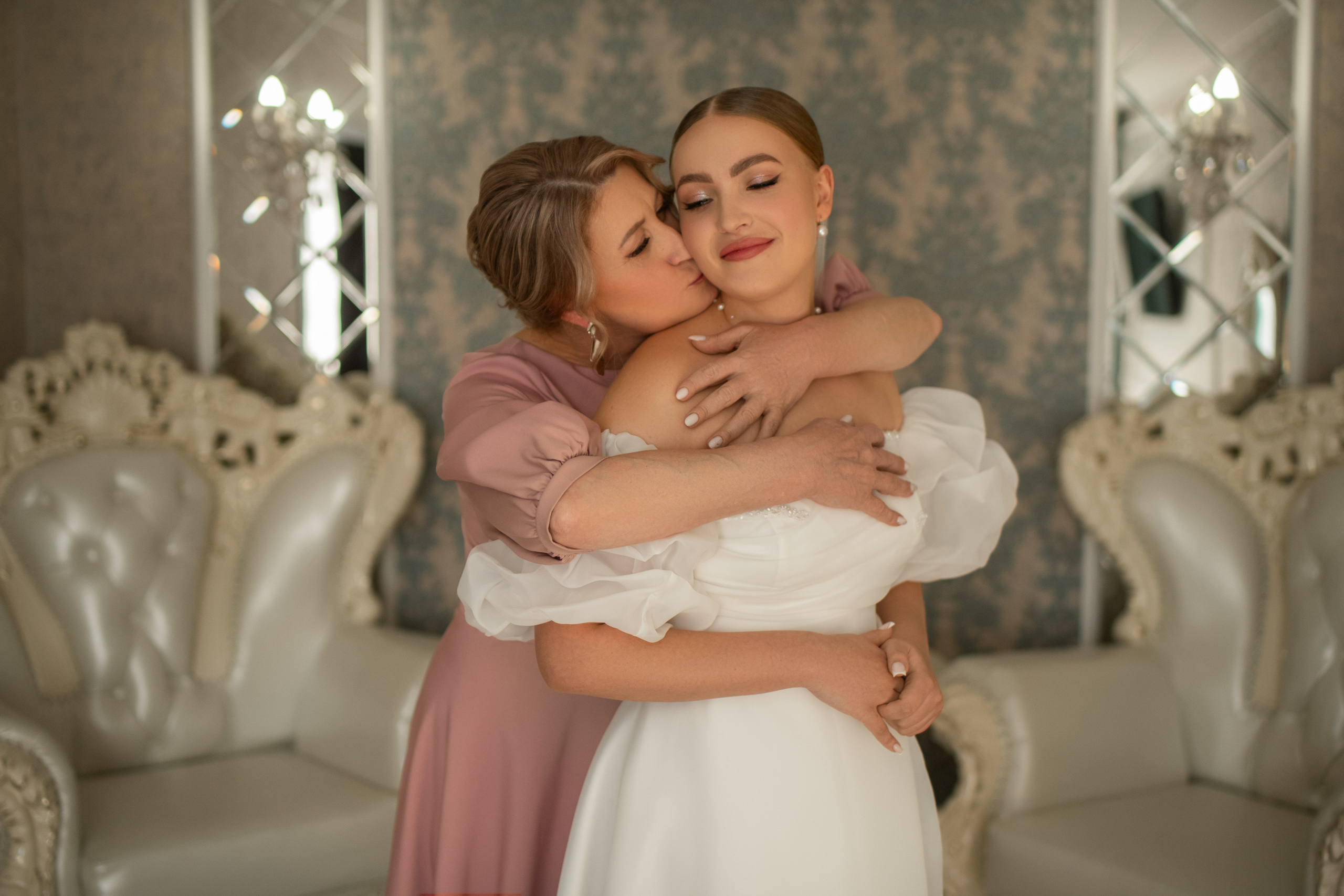 Михаил и Валерия 24.10.2025. Свадебный фотограф в Хабаровске Елена Андреенко