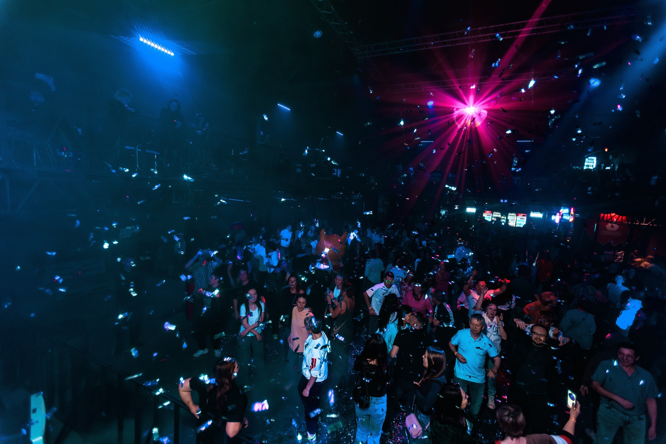 Вечно молодой. Репортажный фотограф Екатеринбург | Яркий, качественный репортаж | Концерты, клубы, репортаж, праздники, корпоративы