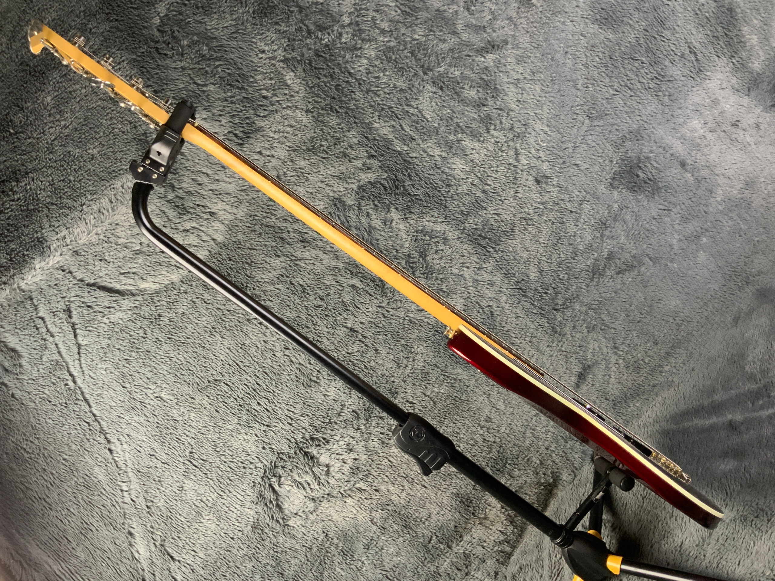 Fender Aerodyne Jazz Bass