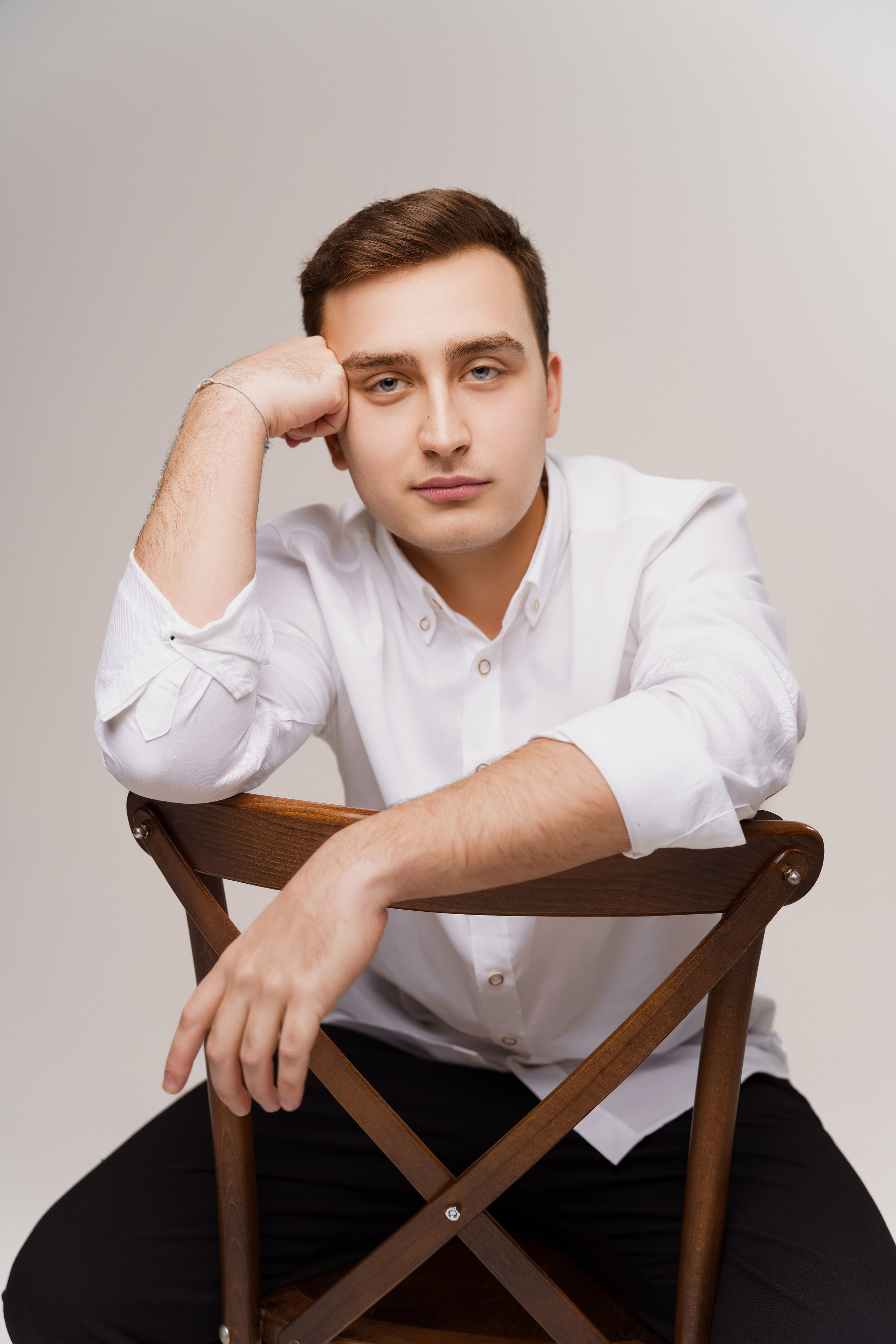 Светлая. Выпускные альбомы и фотосессии в Кирове от Протасовой Жени