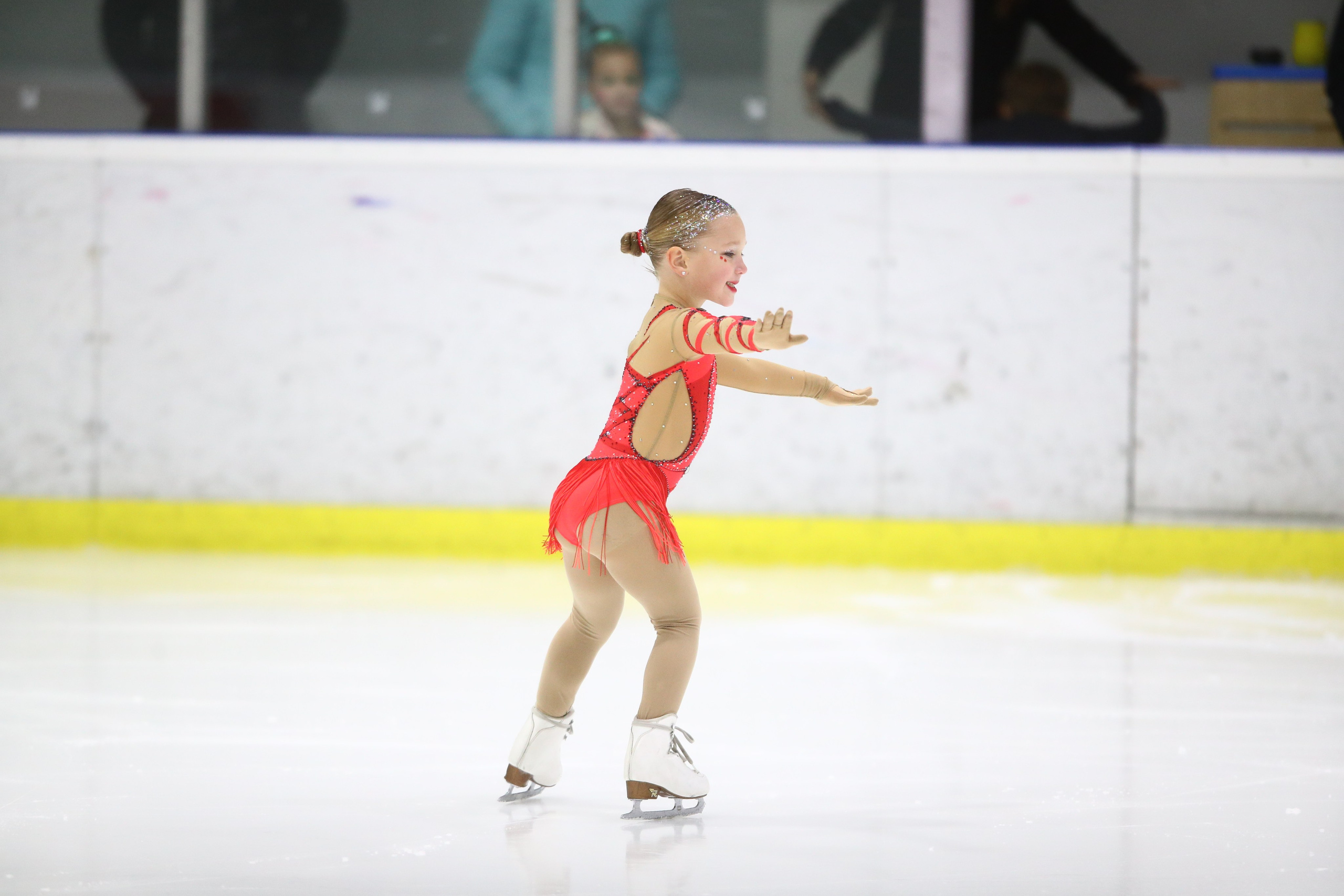 Фото с соревнований по фигурному катанию на Арене Плей Север. Фотограф художественная гимнастика, фигурное катание, Москва и область