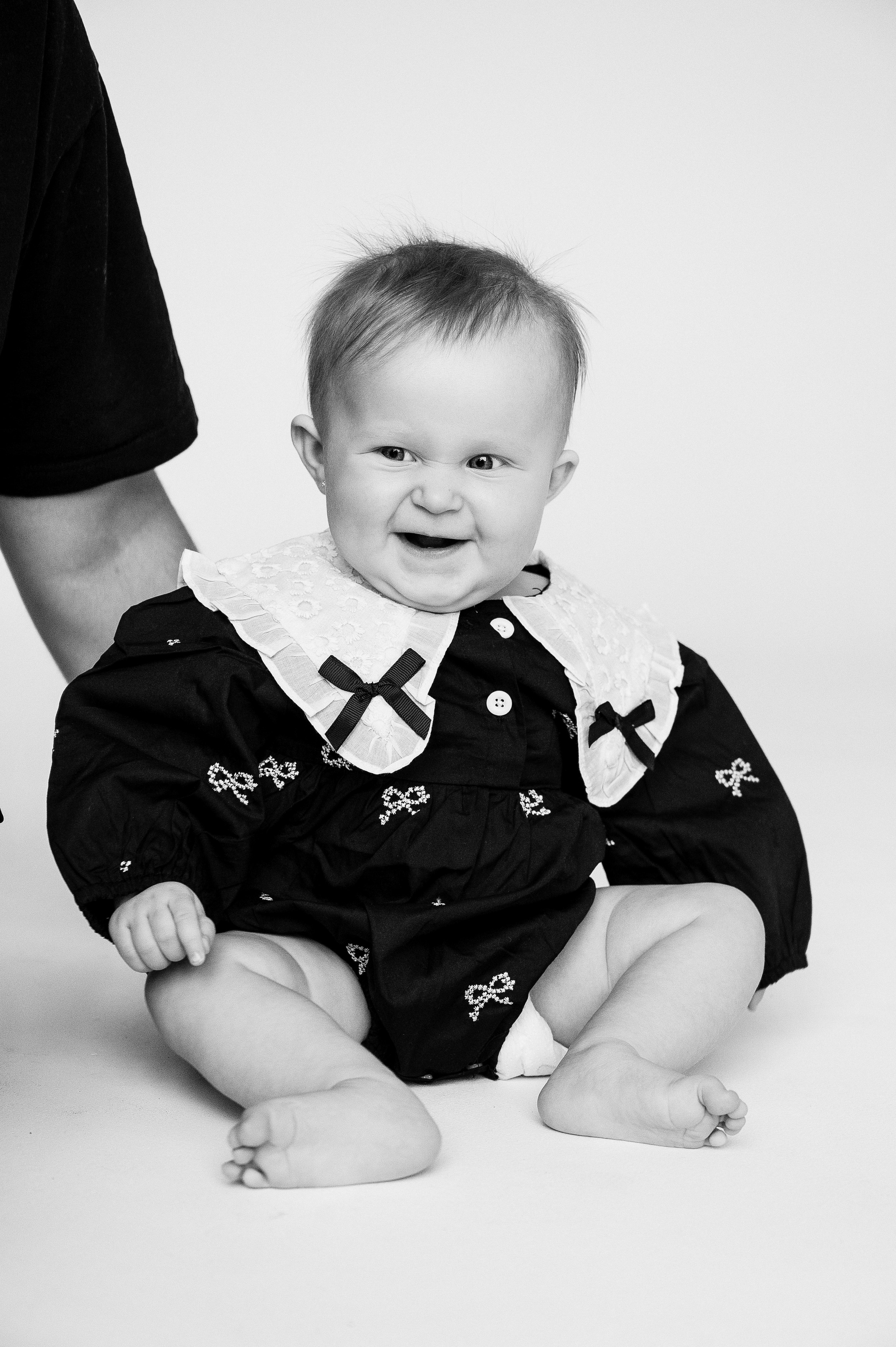 Лина. Профессиональный фотограф беременности в СПБ. Стильные фотосессии беременности в стиле минимализм и классическая фотография