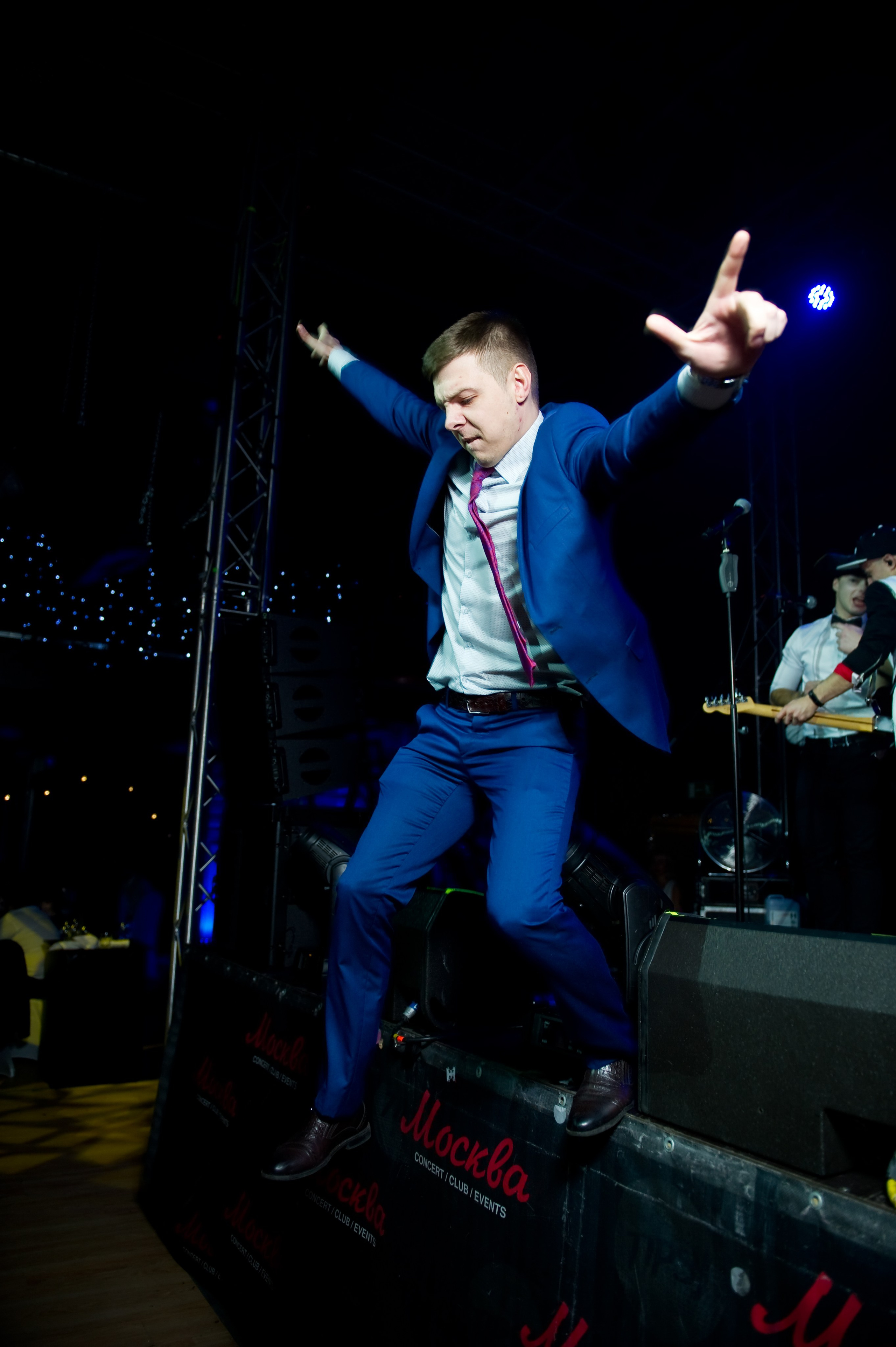 Новогодний корпоратив Summit. Репортажный фотограф и видеограф Слава Думчев. Тимбилдинги, отчетники, корпоративы