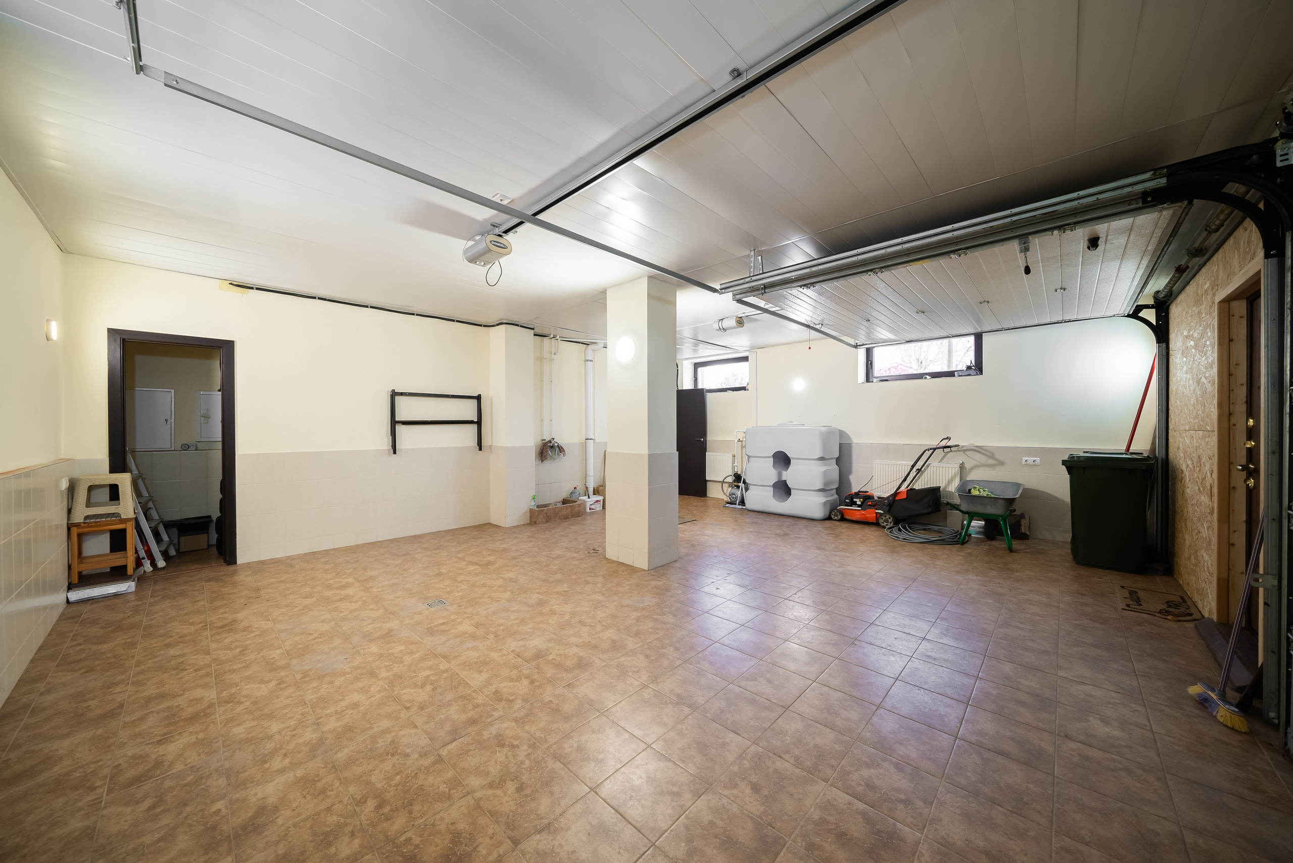 ДОМ п. АДМИРАЛ. Фото и видео-съемка Андраник Хачатурян