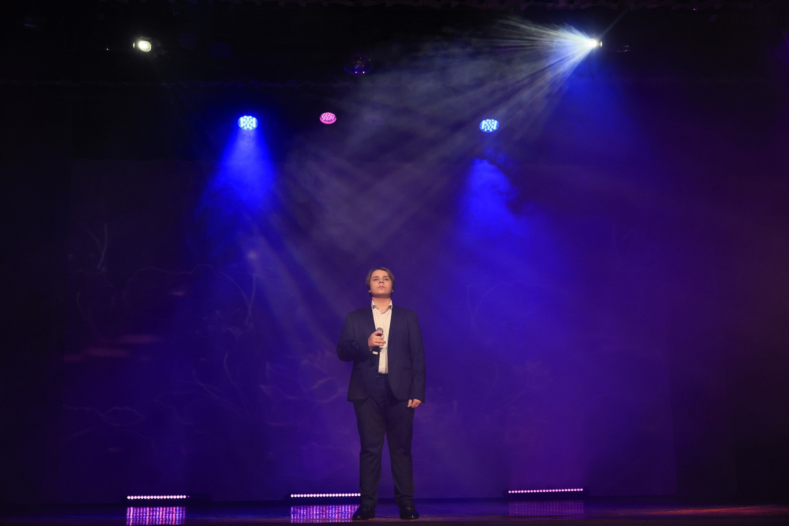 Концерт к 8 Марта в ДК «Металлург» г. Тула. Фотограф в Туле Крупский АнДРей. Фотостудия «КАДР71» в Туле