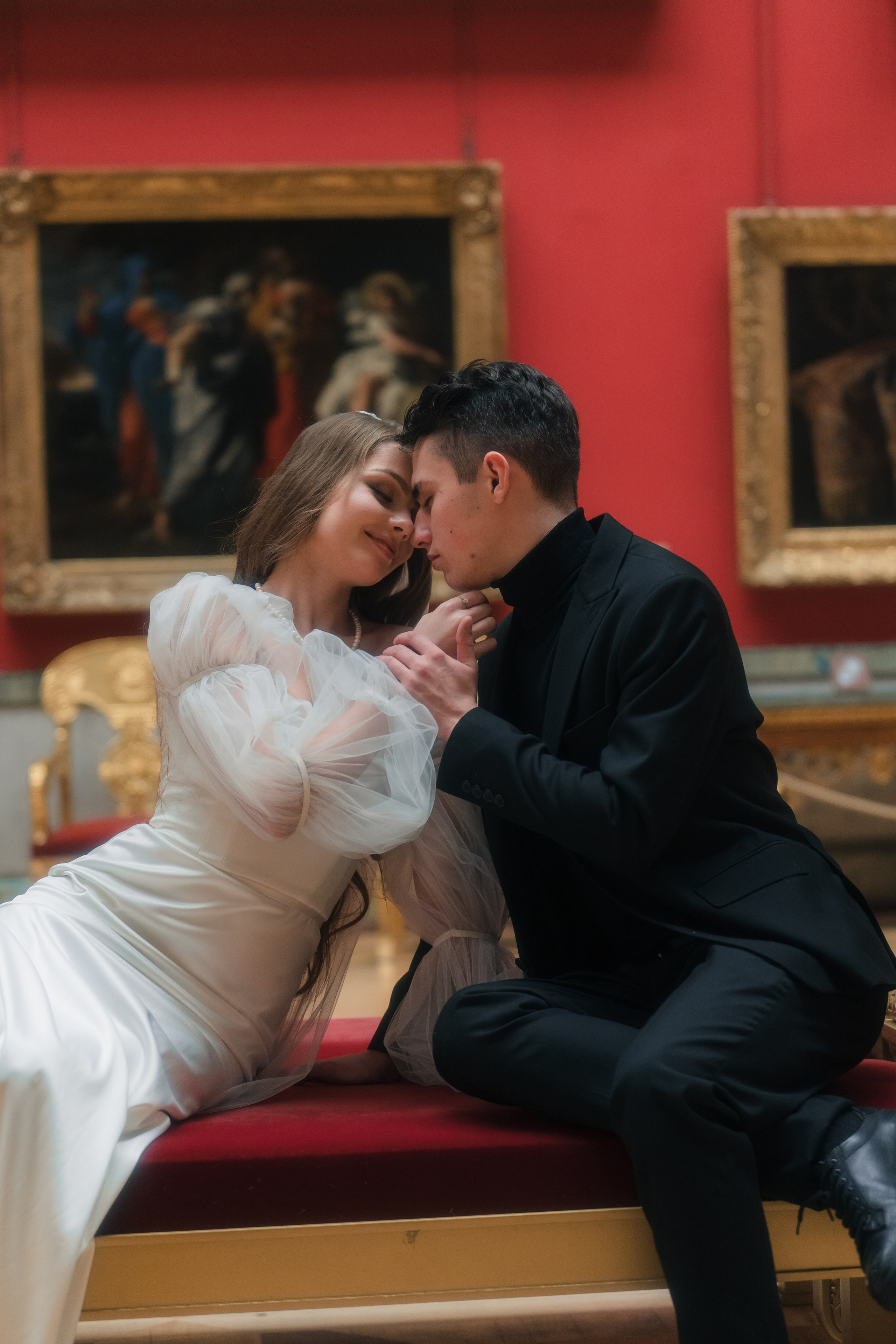 Фотосессия в Эрмитаже упрекрасно передаст Ваш стиль свадьбы!