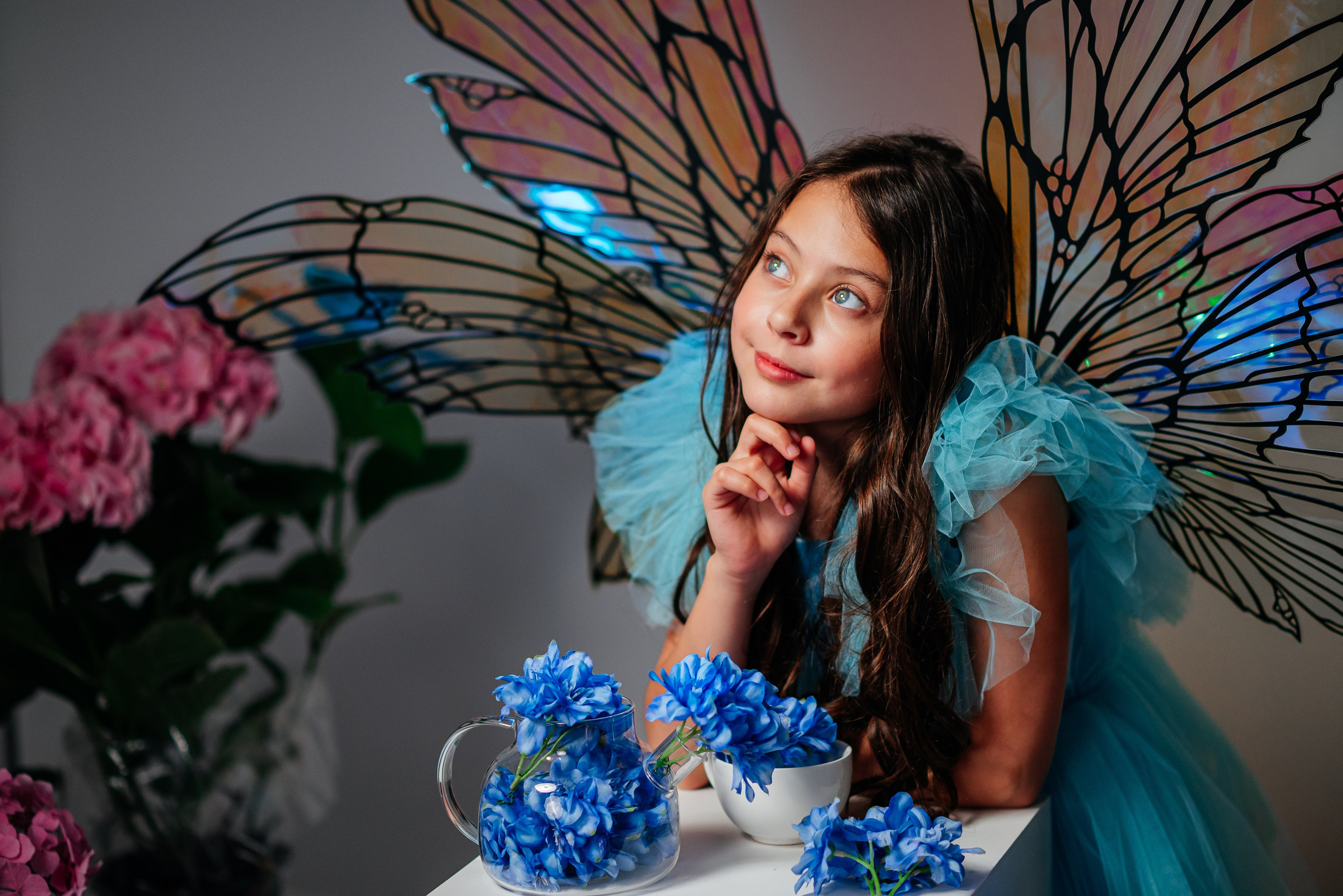 Вероника и гортензии. Семейный фотограф в Краснодаре