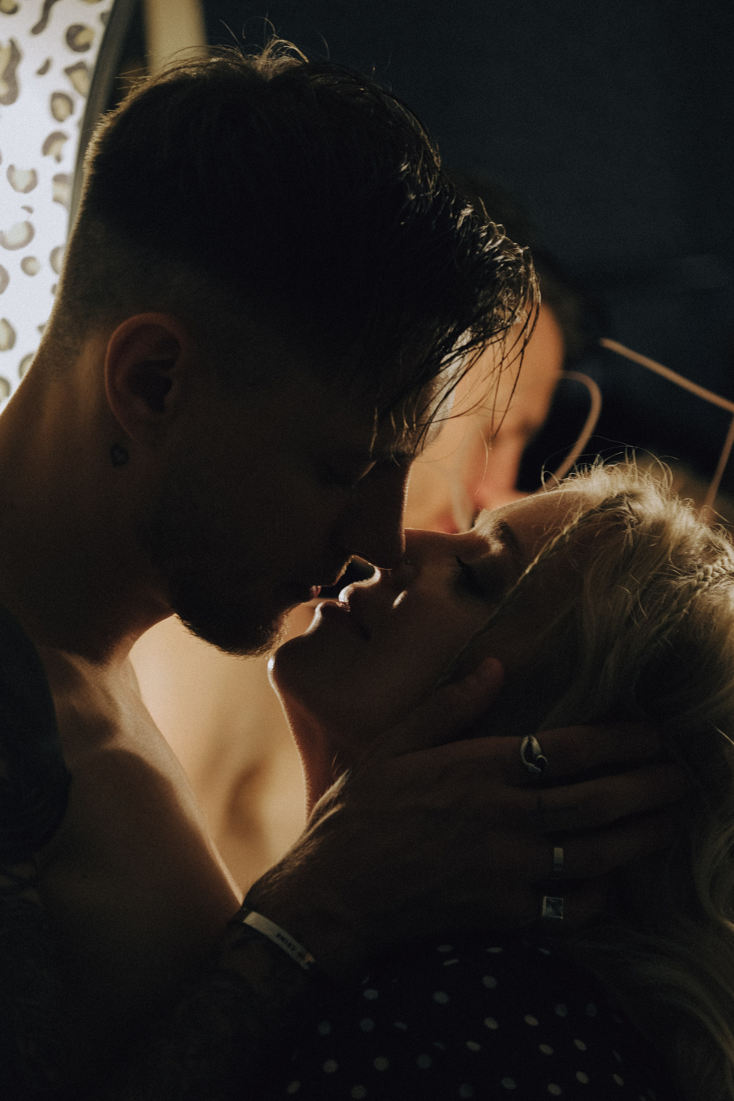 СВАДЕБНАЯ СЬЕМКА С КАБРИОЛЕТОМ В САНТК-ПЕТЕРБУРГЕ НА ПЕТРОГРАДКЕ В ОТЕЛЕ ПАНОРАМИКА. Профессиональный фотограф, Санкт-Петербург — Виктория Богомолова