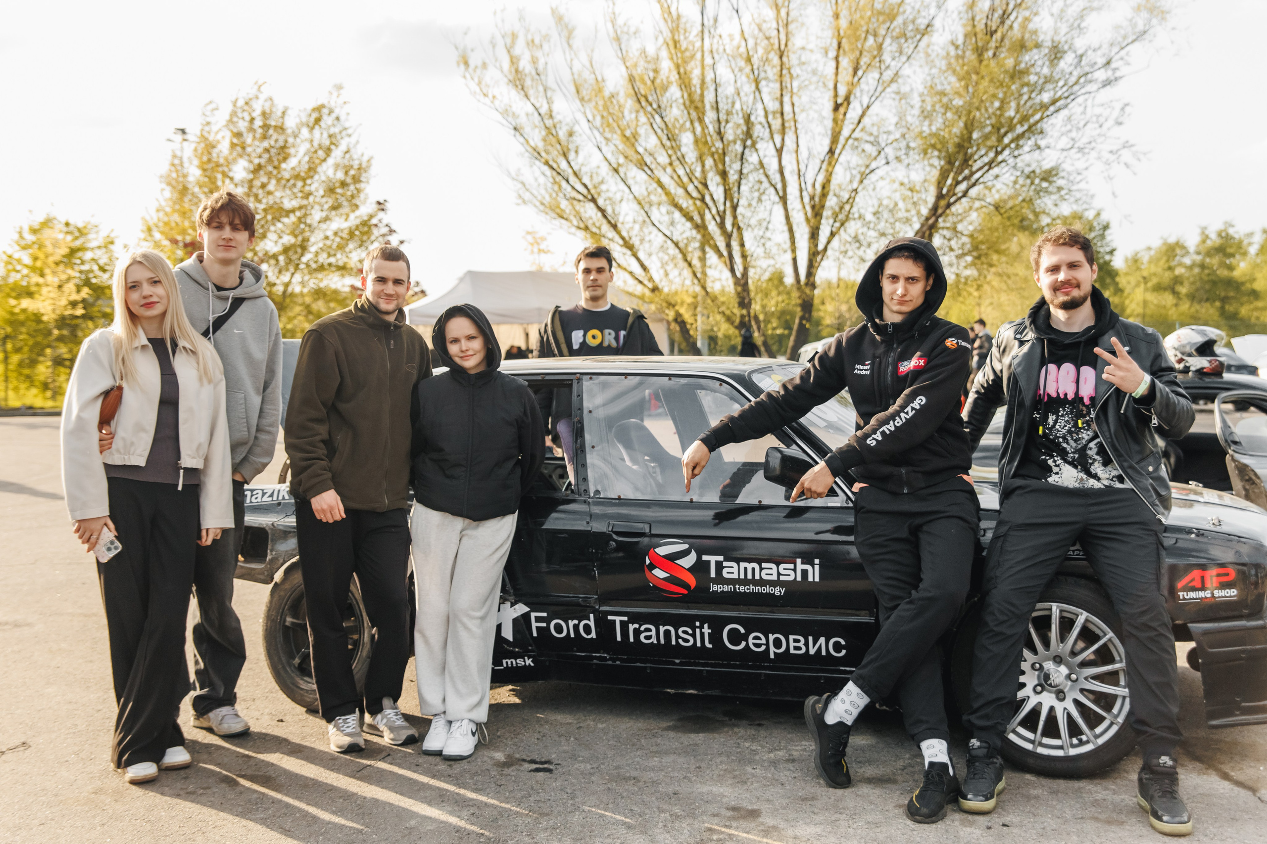 Выставка и дрифт машин. Репортажный фотограф. Москва. Алина Ланская