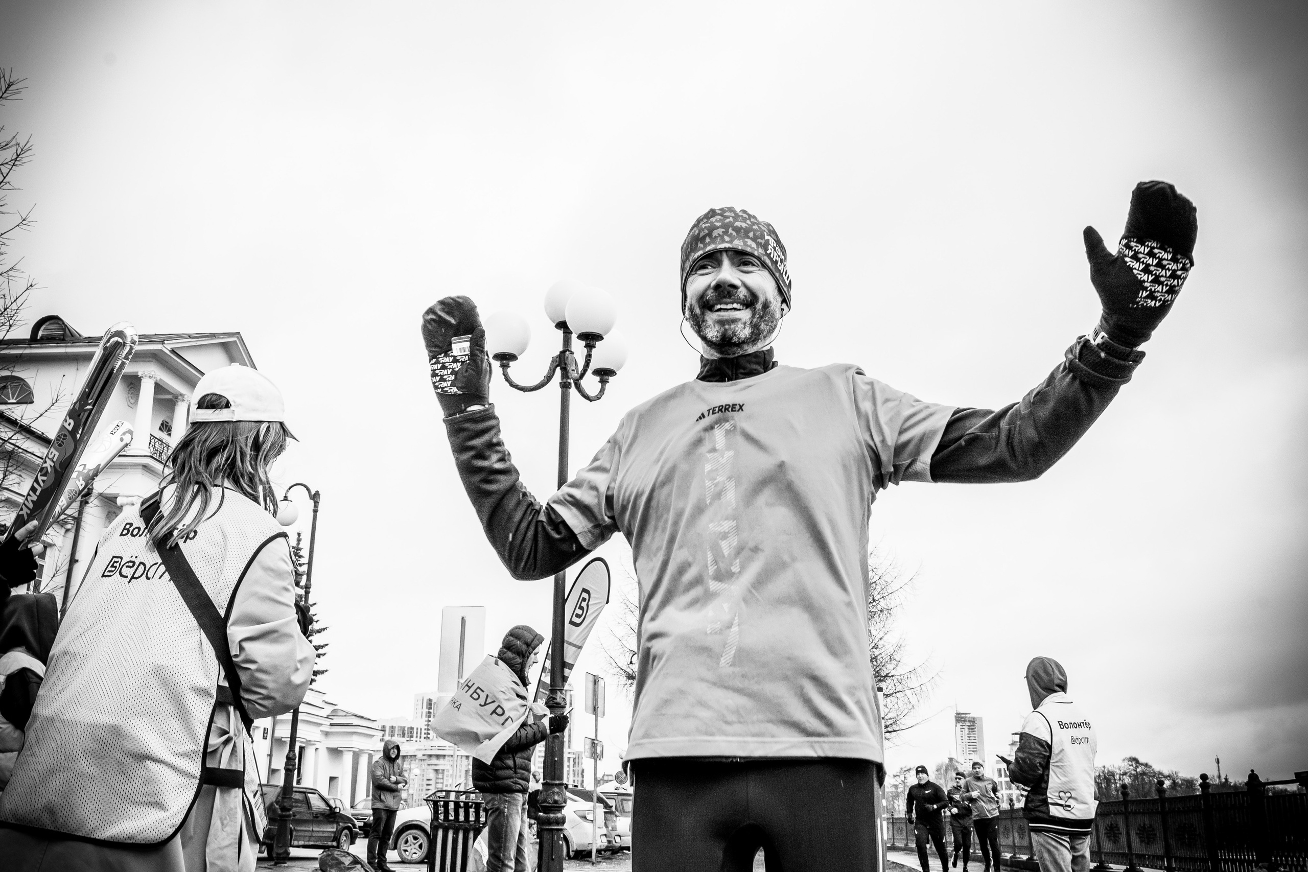 Слава где фотки?