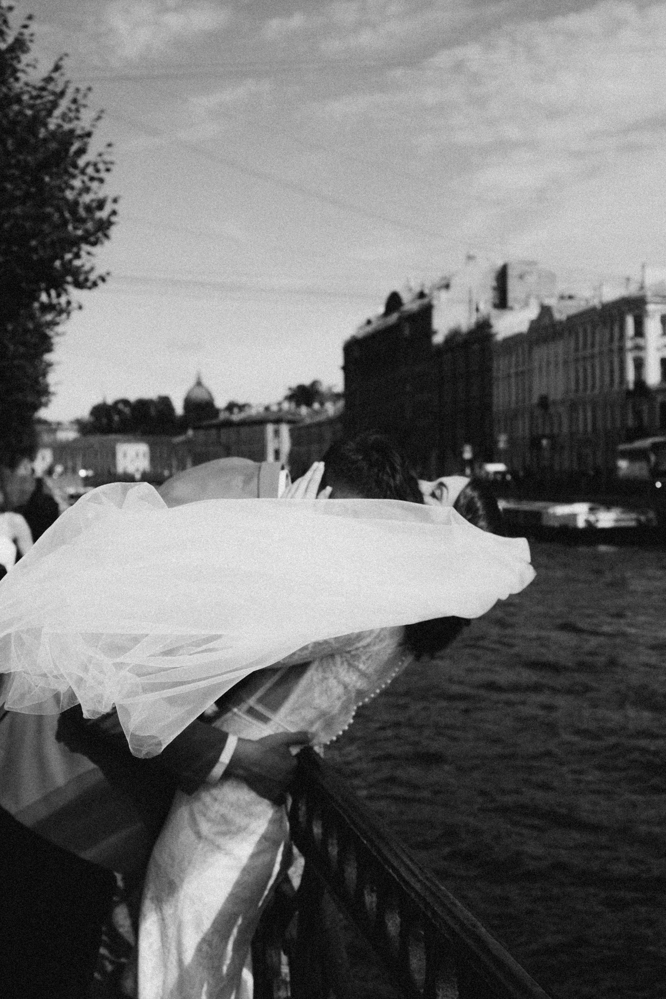 СВАДЕБНАЯ ПРОГУЛКА ВОЗЕ ИСАИКЕВСКОГО СОБОРА АСТОРИИ И ЗАКОНОДАЛЕТНОГО СОБРАНИЯ. Профессиональный фотограф, Санкт-Петербург — Виктория Богомолова