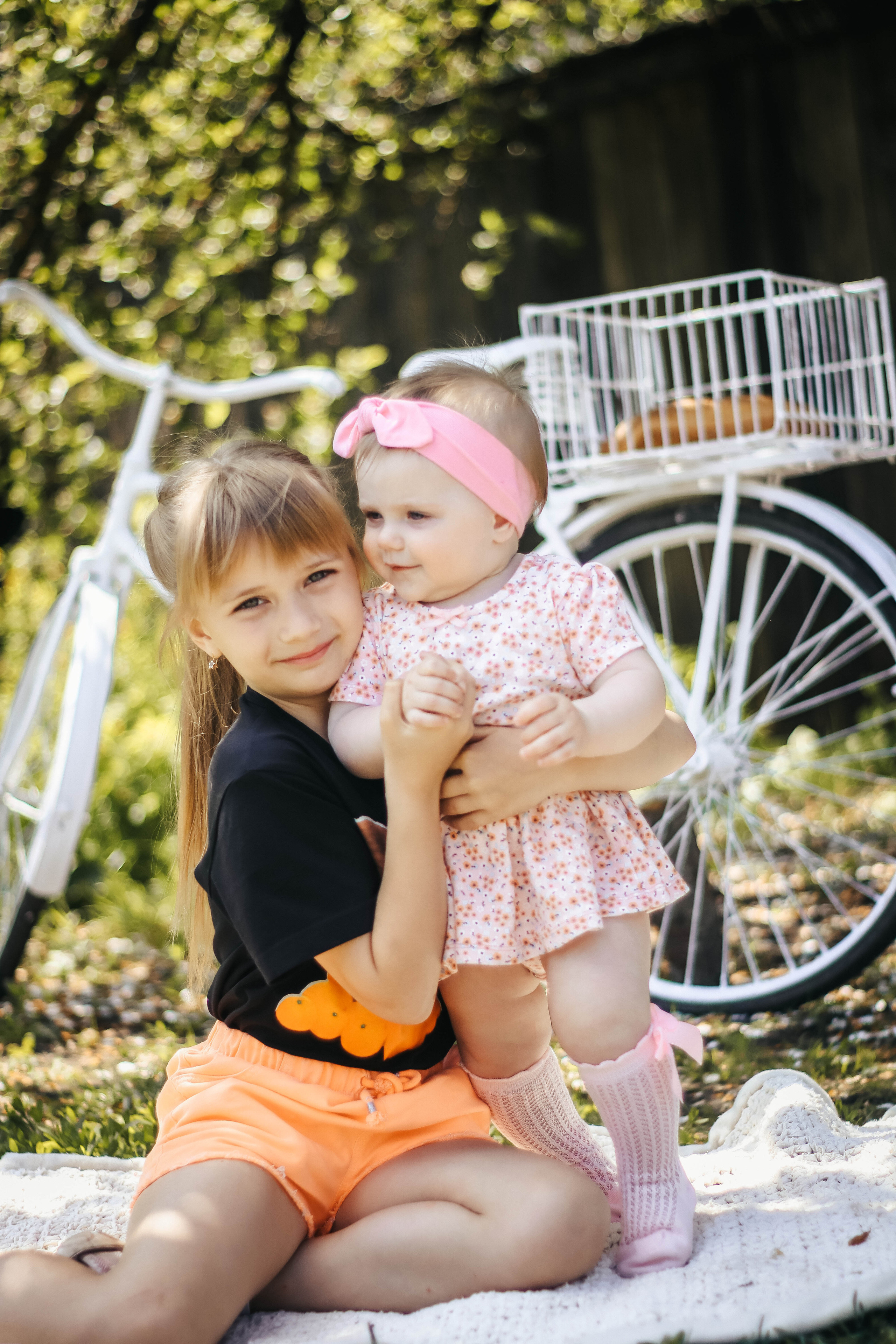 В цветущем саду. Фотограф Дарья Маташкова