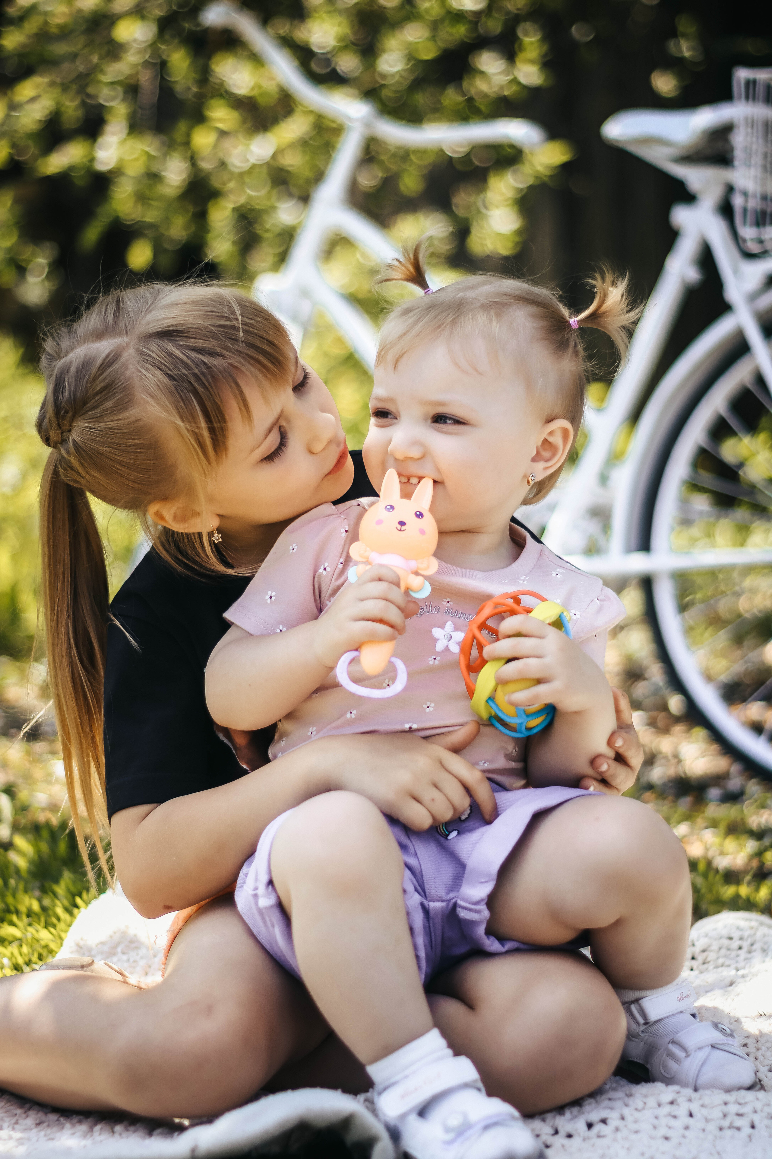 В цветущем саду. Фотограф Дарья Маташкова