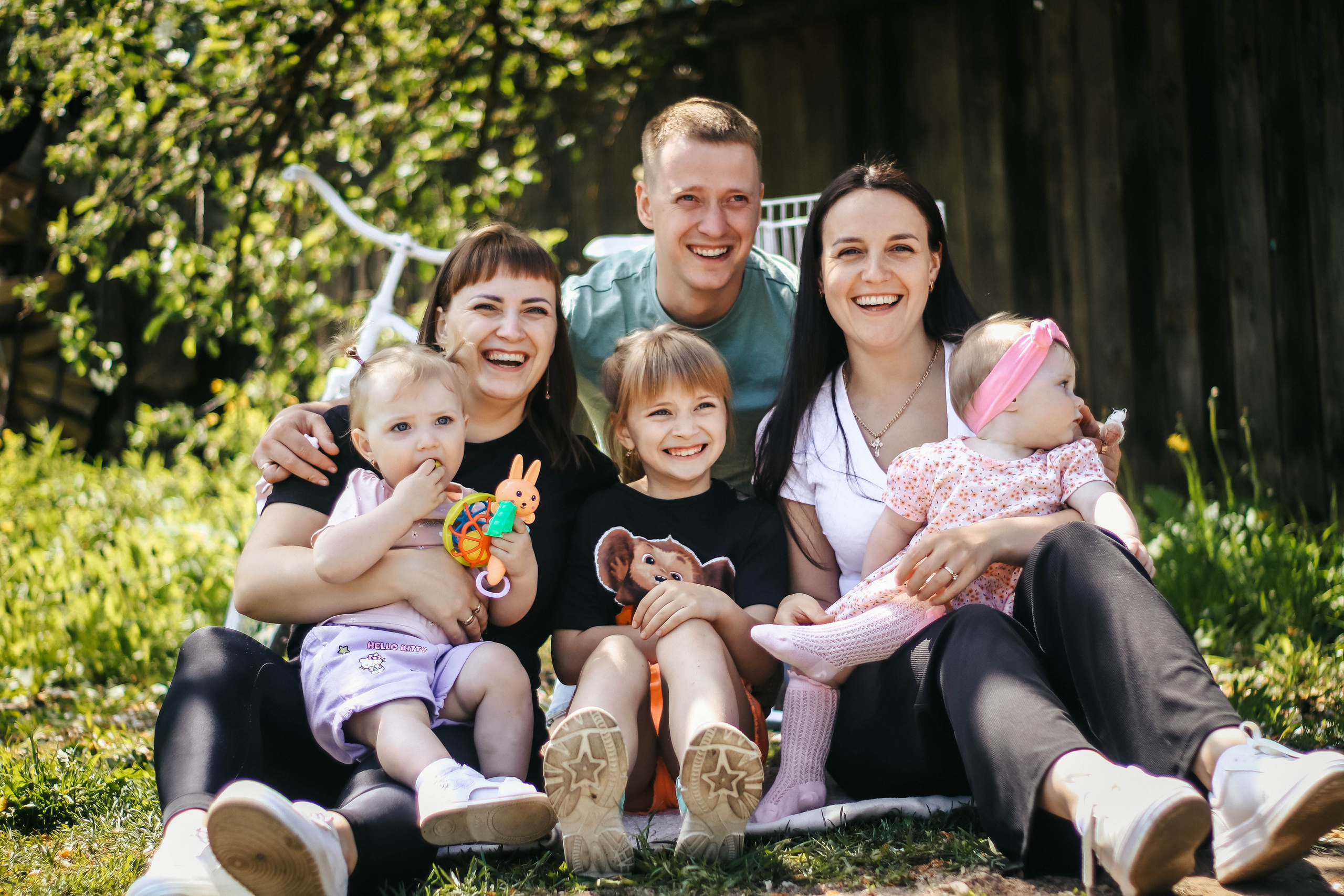 В цветущем саду. Фотограф Дарья Маташкова