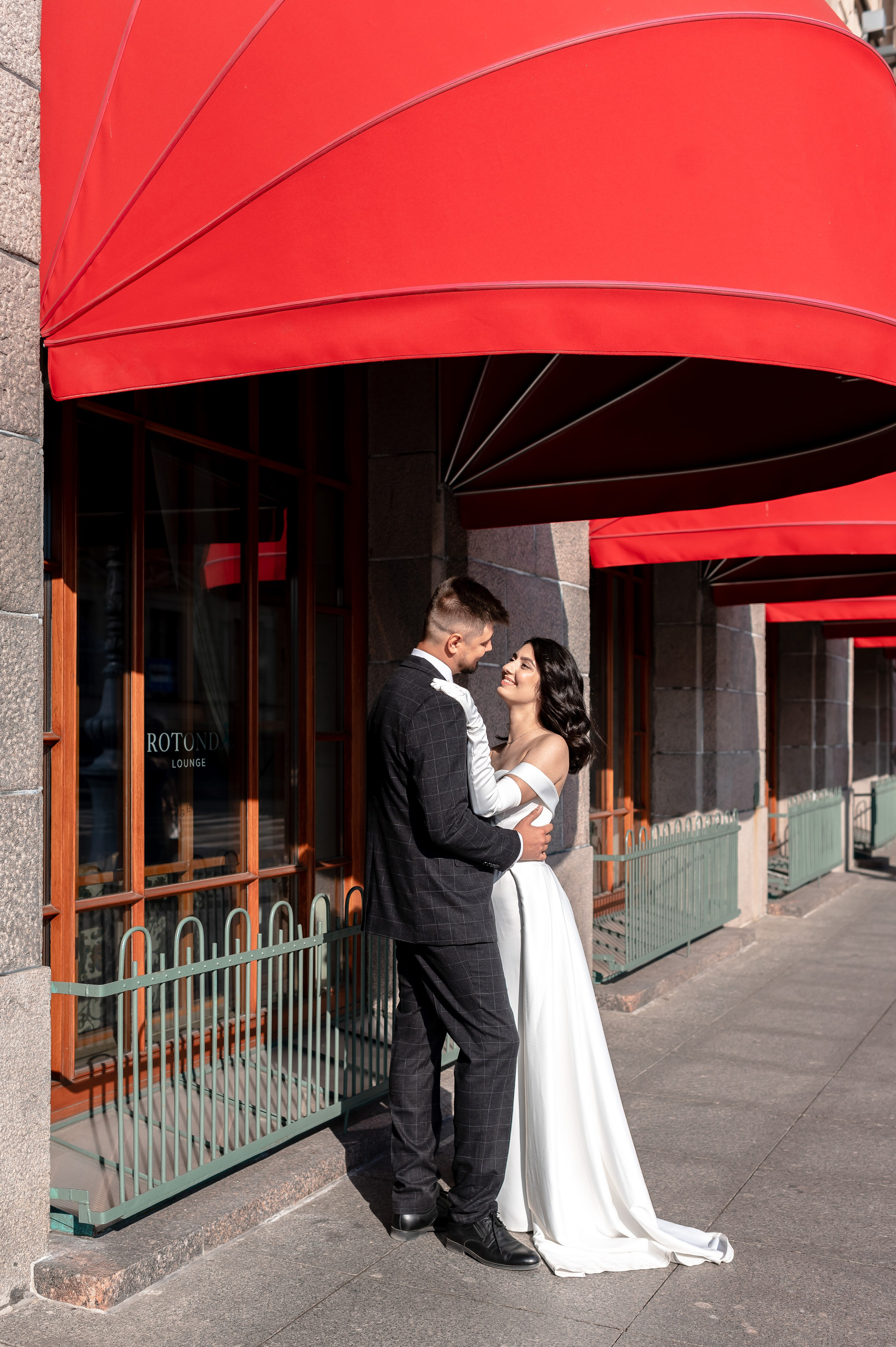 Камерная свадьба в Первом Дворце Бракосочетания №1 на Английской набережной Яны и Евгения. Портретный, семейный и свадебный фотограф в Санкт-Петербурге и в Пушкине Ширяев Денис