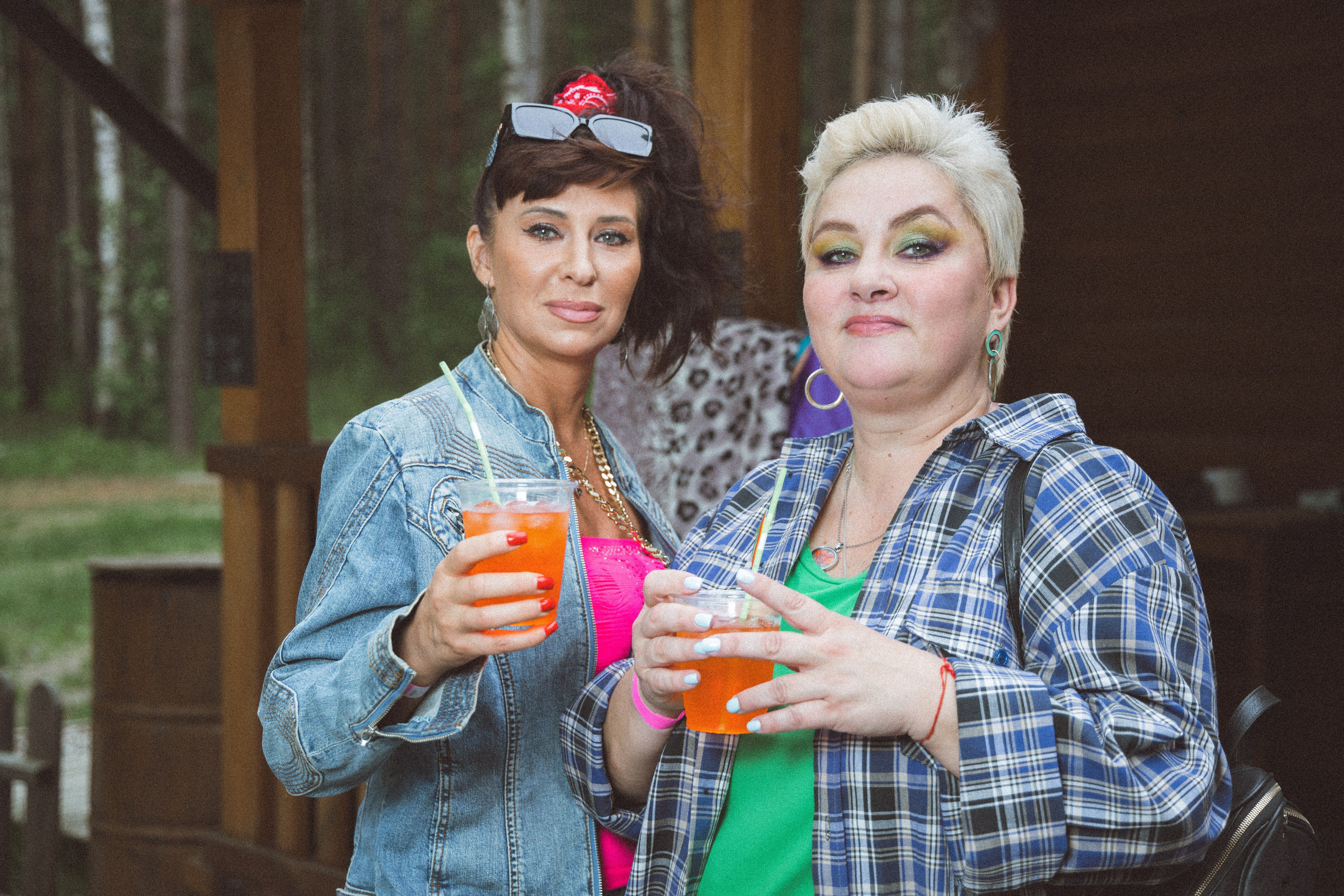 EVENT (vibe — вечеринка в стиле 90-х). Photographer — Regina Sal’manova. Uray