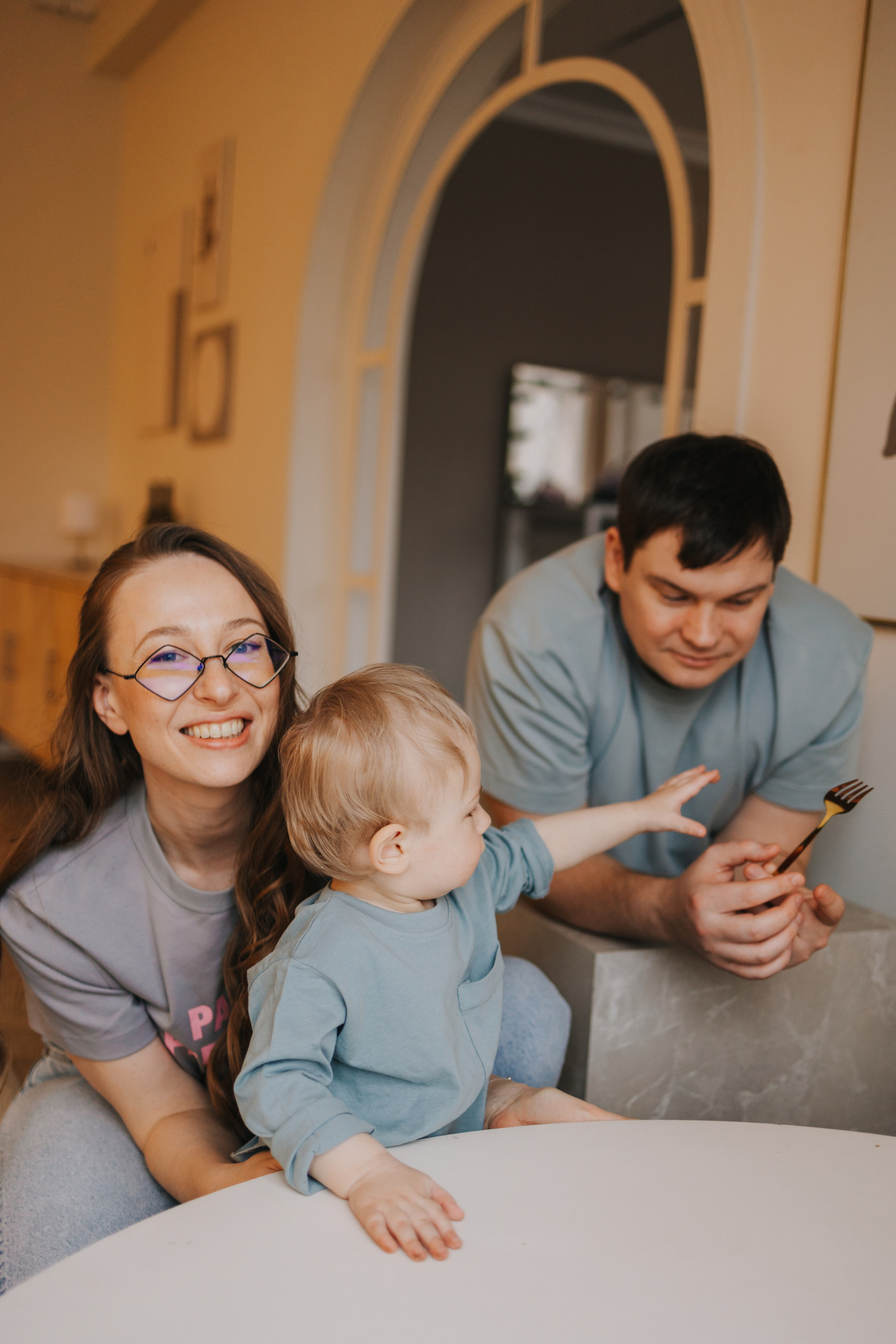 Большая семья. Домашняя фотосессия