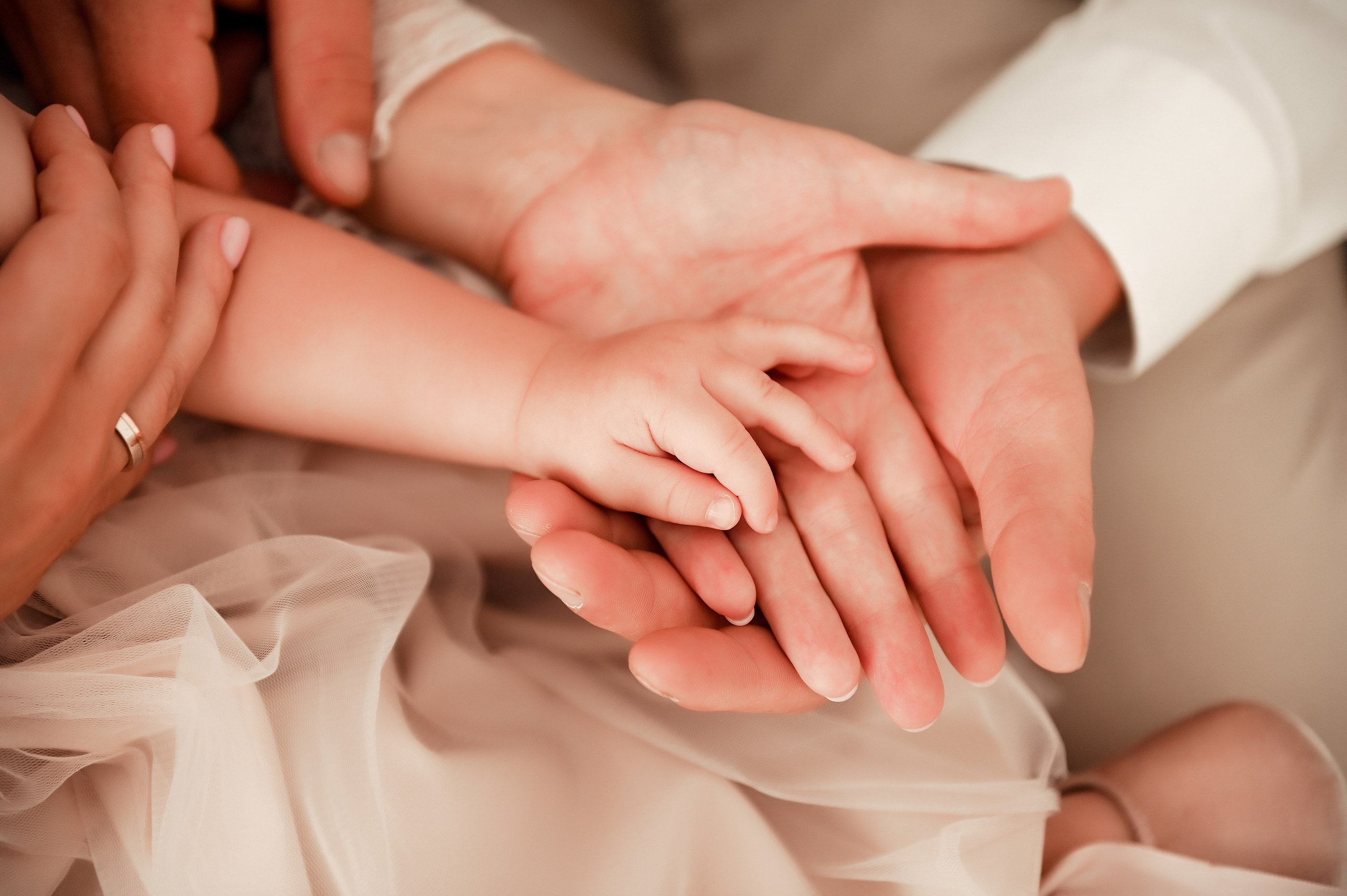 Студийные семейные, детские, индивидуальные фотосессии. Свадебный, семейный, детский, контент фотограф в Омске Максим Ильин