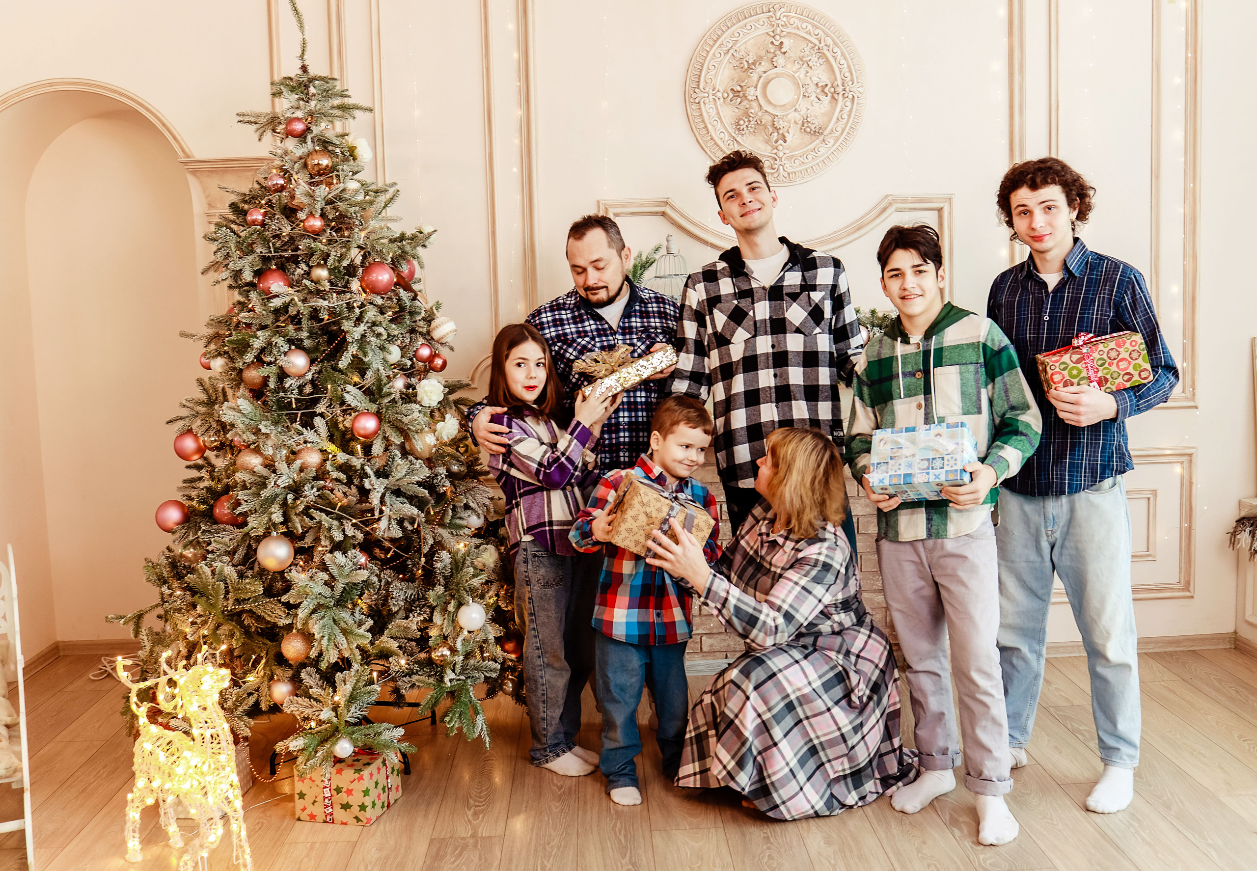 Семейная фотосессия в студии Флоренция. Иванова Ирина Свадебный и семейный фотограф г. Уфа