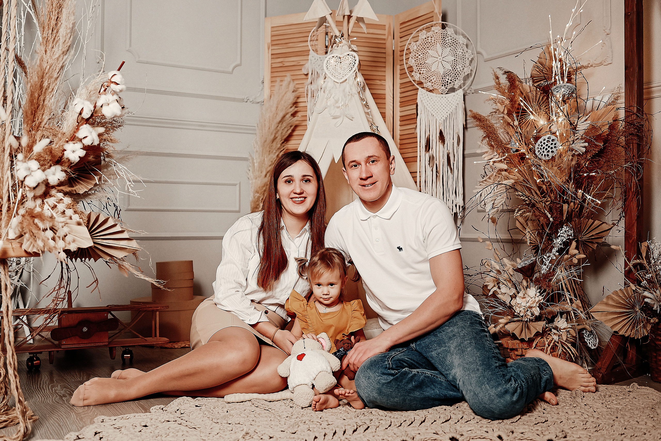 Семейная фотосессия в студии Familyhome. Иванова Ирина Свадебный и семейный фотограф г. Уфа