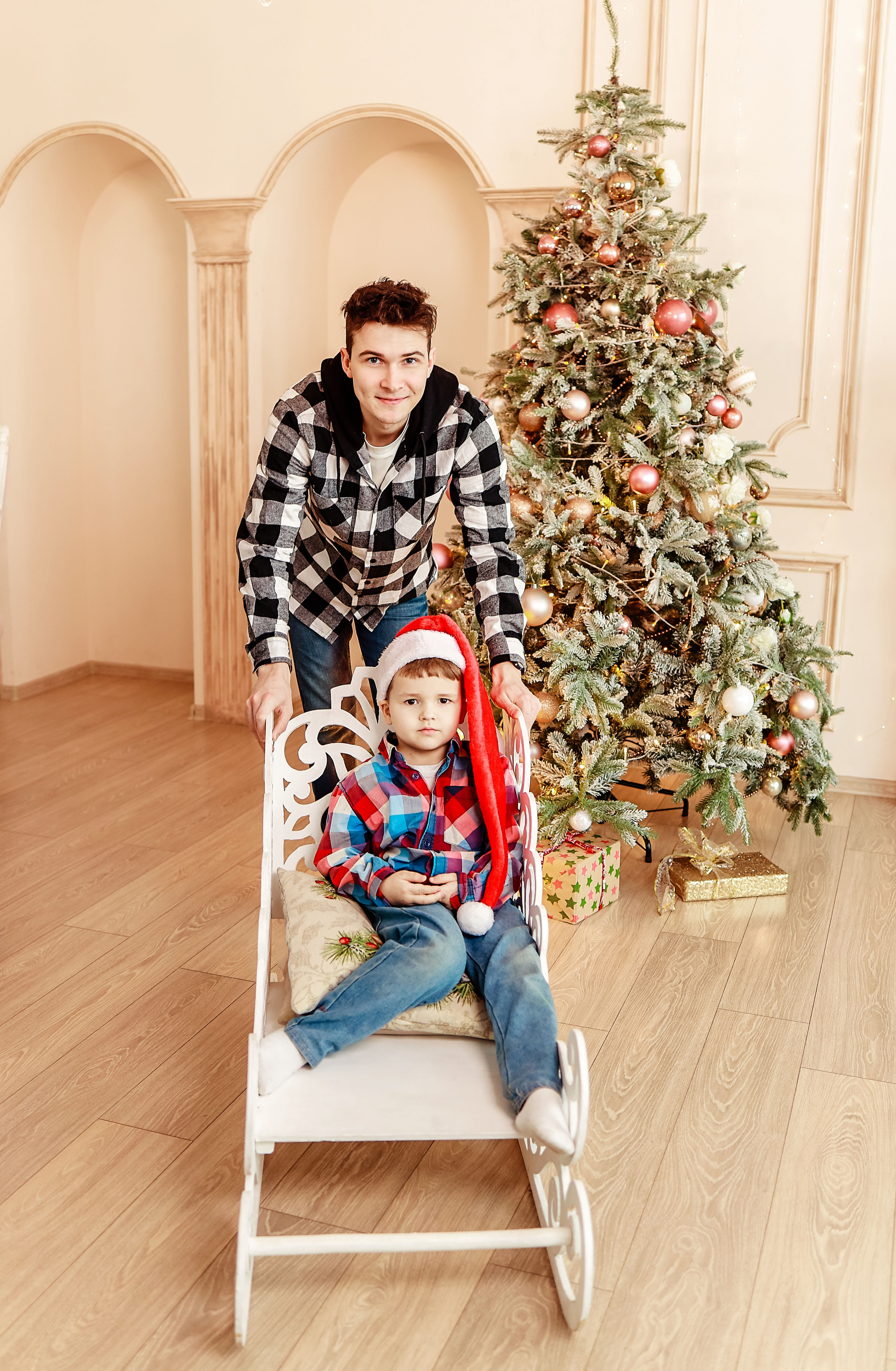 Семейная фотосессия в студии Флоренция. Иванова Ирина Свадебный и семейный фотограф г. Уфа