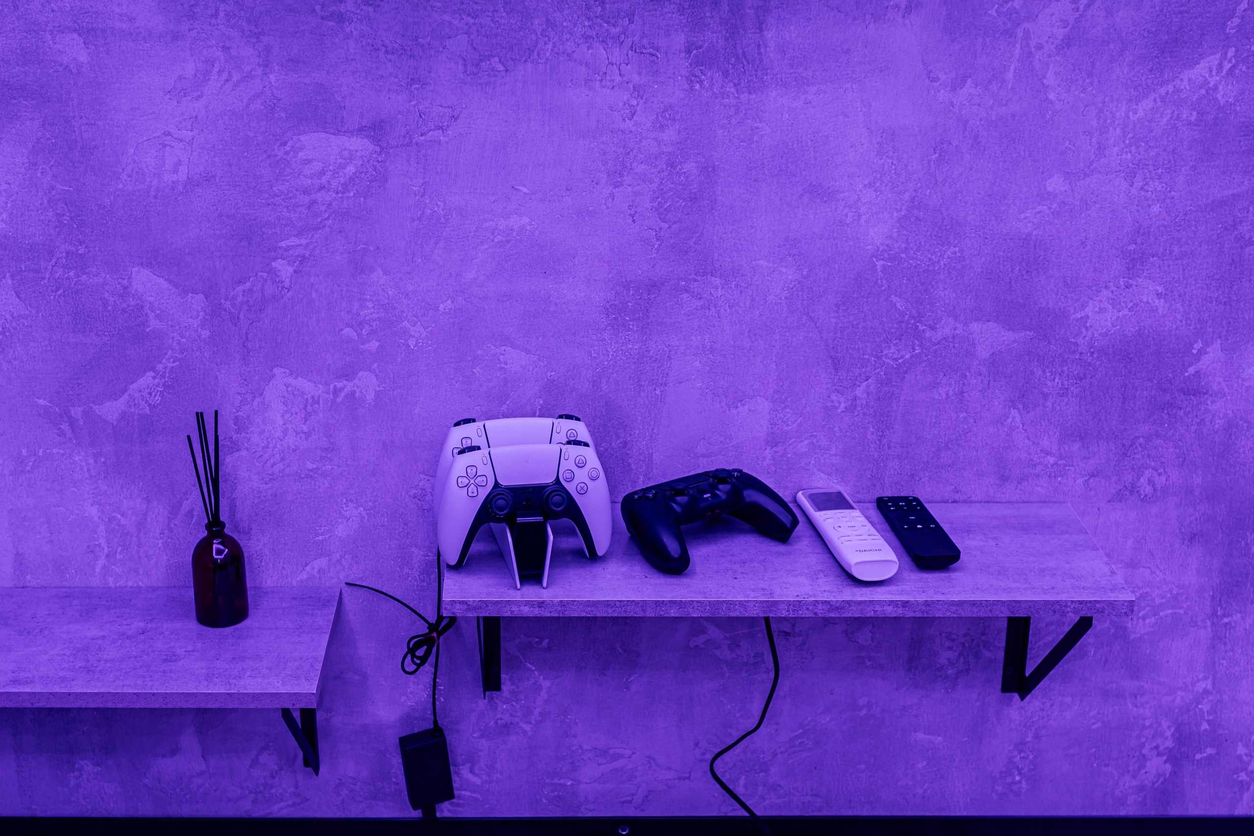 Интерьер кальянной Мята Lounge Уфа, фото Алексея Муравьёва, уютная зона отдыха с кальянами,Кальянная Мята Lounge Уфа, съёмка фотографа Алексея Муравьёва, стильный дизайн, комфортная атмосфера,Зона отдыха Мята Lounge Уфа, современные кальяны, барная стойка, фото Алексея Муравьёва,Интерьер Мята Lounge Уфа, мягкие диваны, приглушённый свет, кальяны, работа фотографа Алексея Муравьёва,Кальянная Мята Lounge Уфа, место для расслабления, общения, съёмка Алексея Муравьёва,Мята Lounge Уфа, атмосфера уюта, дыма кальянов, фото Алексея Муравьёва,Кальяны, релакс, Мята Lounge Уфа, фотография Алексея Муравьёва,Стильный лаунж, Мята Lounge Уфа, работа фотографа Алексея Муравьёва,Уютный лаунж, кальяны, Мята Lounge Уфа, фото Алексея Муравьёва,Расслабление, Мята Lounge Уфа, кальяны, комфорт, съёмка Алексея Муравьёва,Тёплая атмосфера лаунжа, Мята Lounge Уфа, мягкие кресла, дым кальянов, приятная музыка, фото Алексея Муравьёва,Расслабляющий интерьер, Мята Lounge Уфа, идеальное место для вечера, работа фотографа Алексея Муравьёва,Современная кальянная, Мята Lounge Уфа, стиль, комфорт, атмосфера, съёмка Алексея Муравьёва,Уютный лаунж-пространство, Мята Lounge Уфа, изысканные кальяны, фото Алексея Муравьёва,Мята Lounge Уфа, стиль, комфорт, дым кальянов, работа фотографа Алексея Муравьёва,Барная стойка, кальяны, лаунж, Мята Lounge Уфа, съёмка Алексея Муравьёва,Современные кальяны, интерьер, Мята Lounge Уфа, фото Алексея Муравьёва,Декор лаунжа, Мята Lounge, стильные элементы, Уфа, работа фотографа Алексея Муравьёва,Зона кальянов, Мята Lounge Уфа, уют, стиль, съёмка Алексея Муравьёва,Атмосфера лаунжа, мягкие диваны, кальяны, Мята Lounge Уфа, фото Алексея Муравьёва