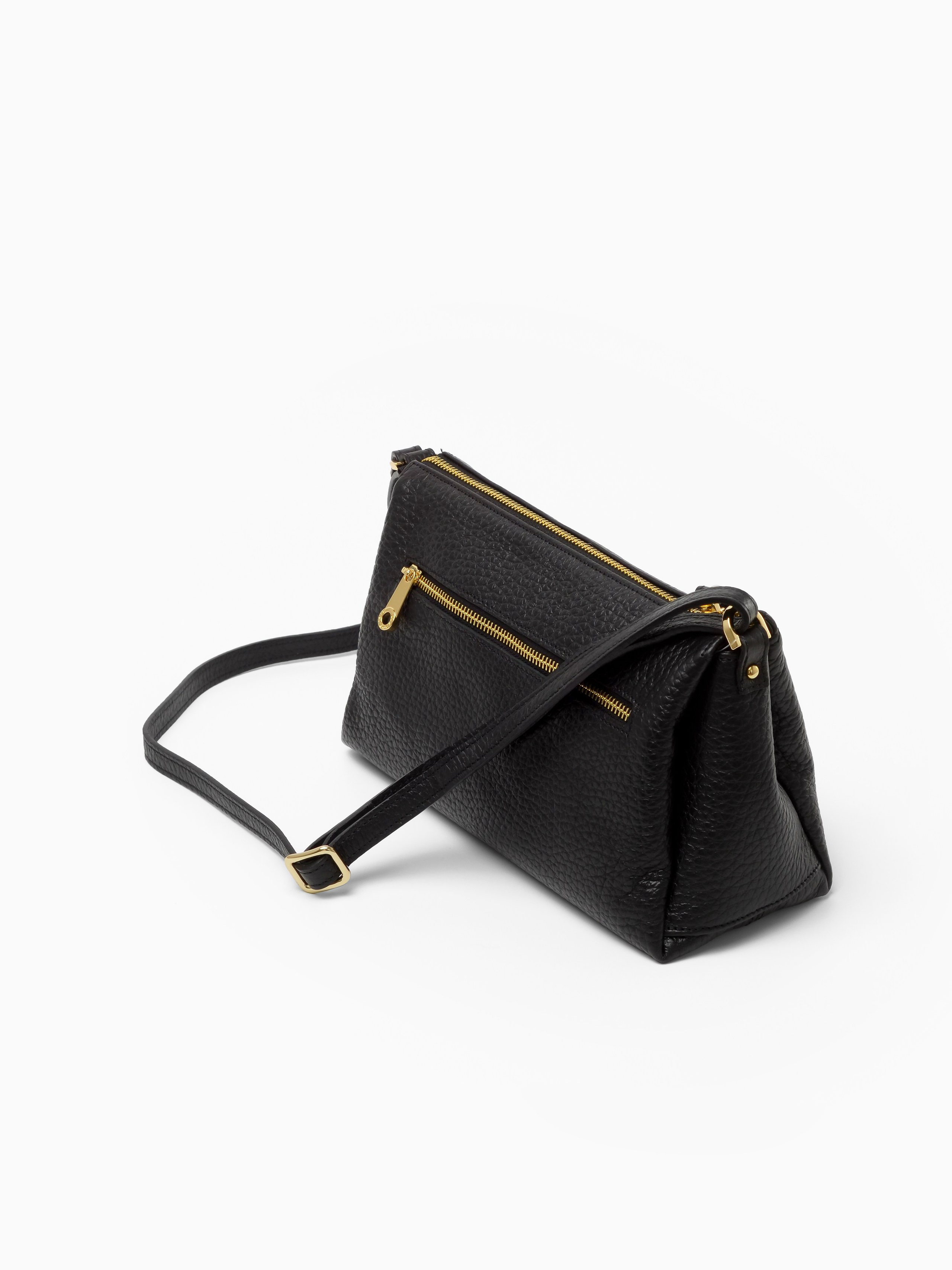 Сумки. Предметный фотограф, инфографика и видео в Санкт-Петербурге