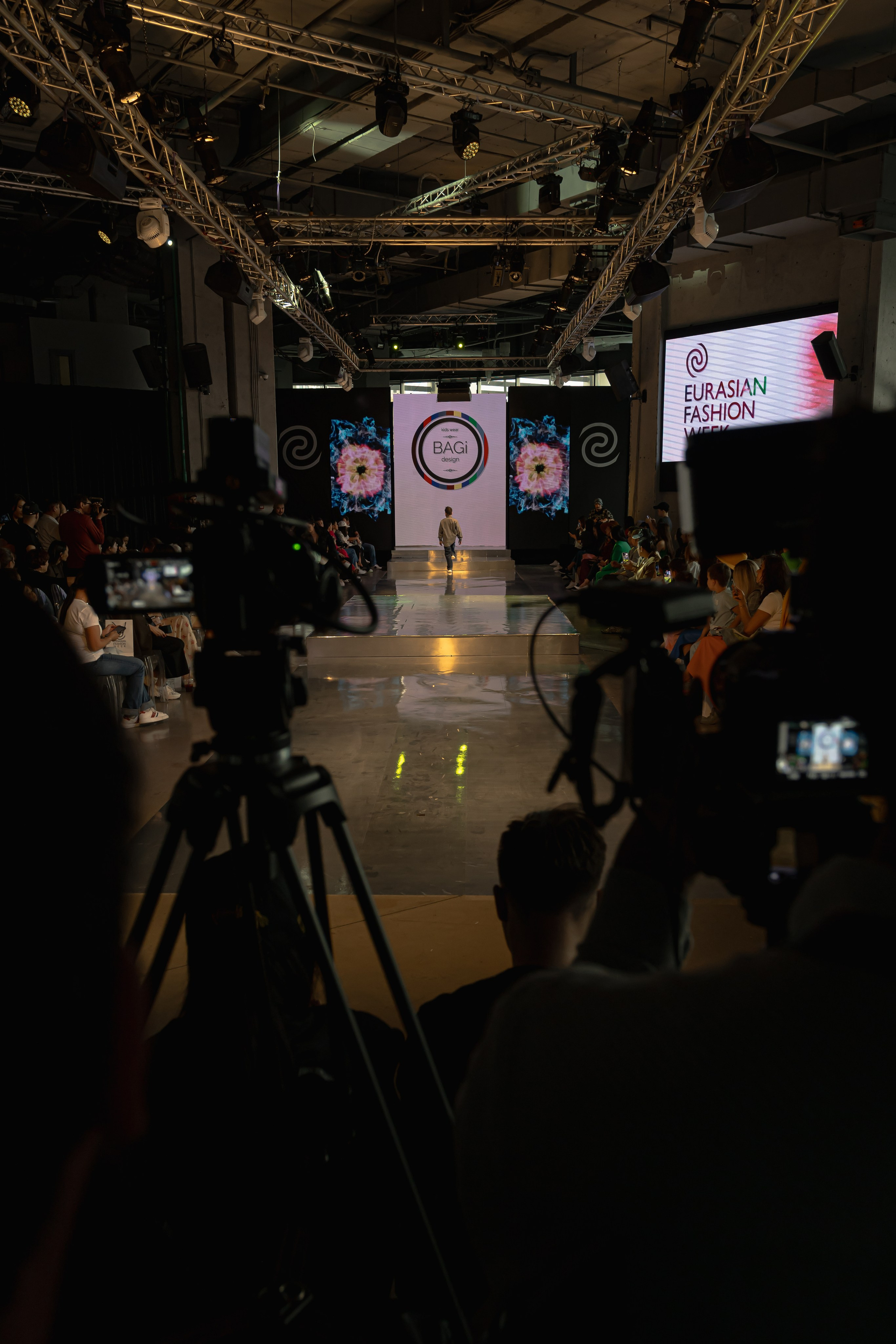 EFW. Фотографирую пары и индивидуальные съемки в Алматы Шунько Ирина