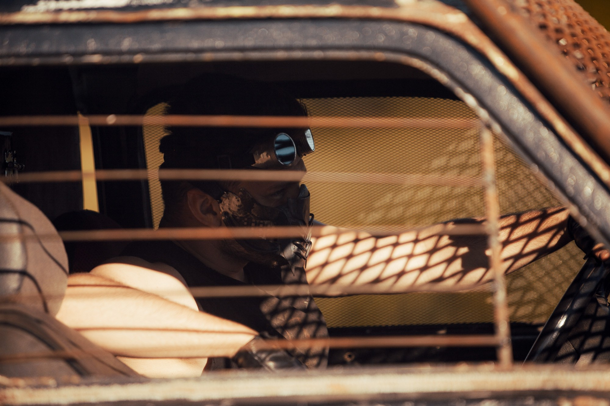 Фотосессия в стиле «Зомби нива». Ваш репортажный фотограф Артемий Антонов