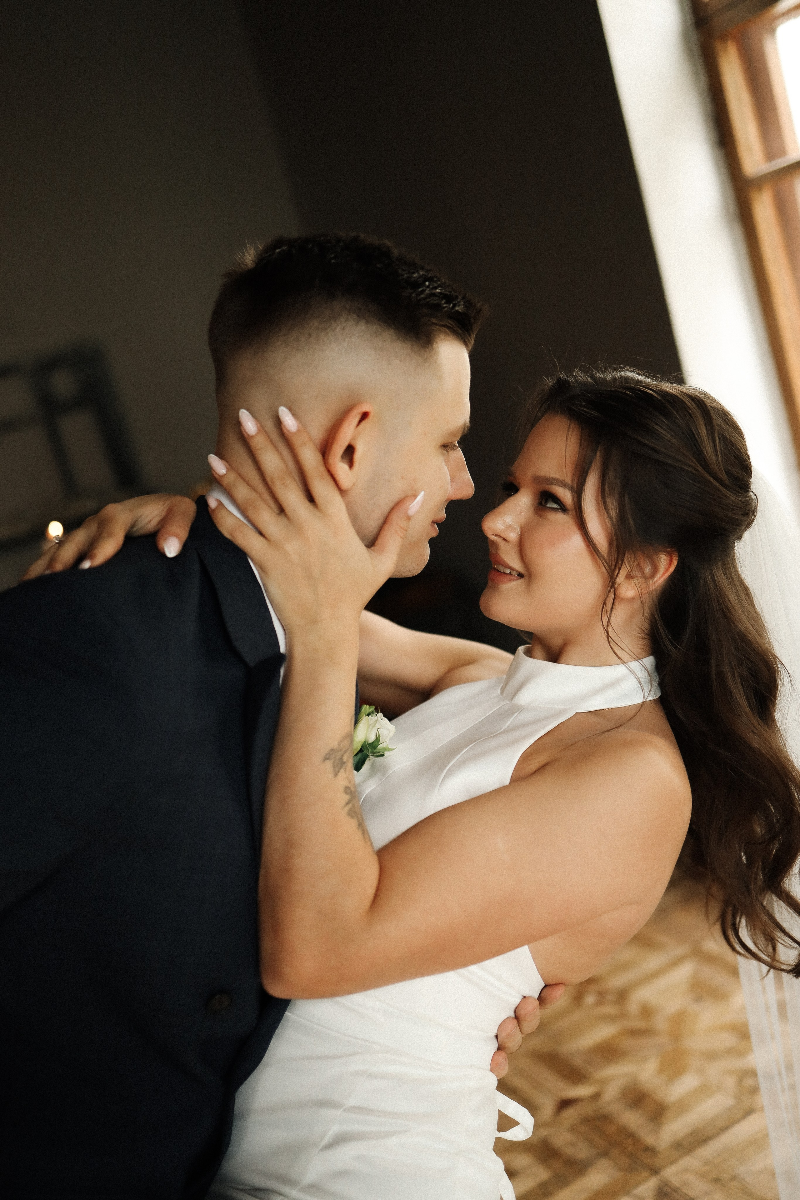 М. + В. Таганский загс, студийная лавстори. Семейный и lovestory фотограф в Москве Светлана Коняхина