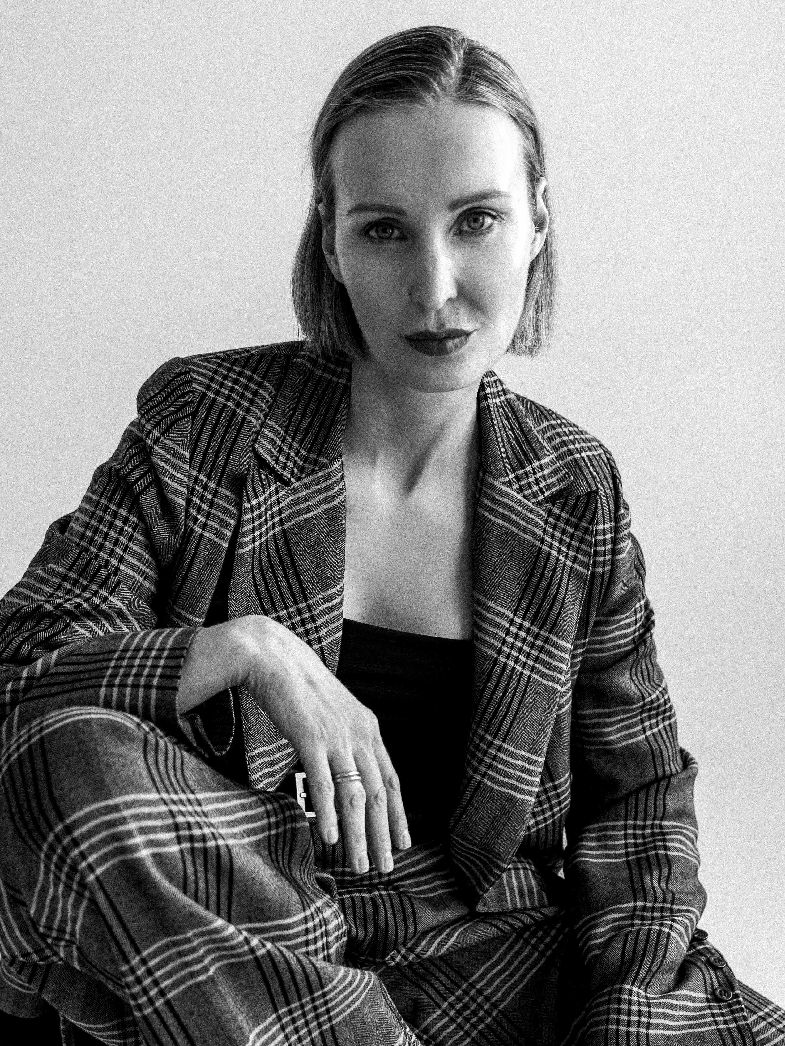 Портретный фотограф в Москве — Янка Шемшурова