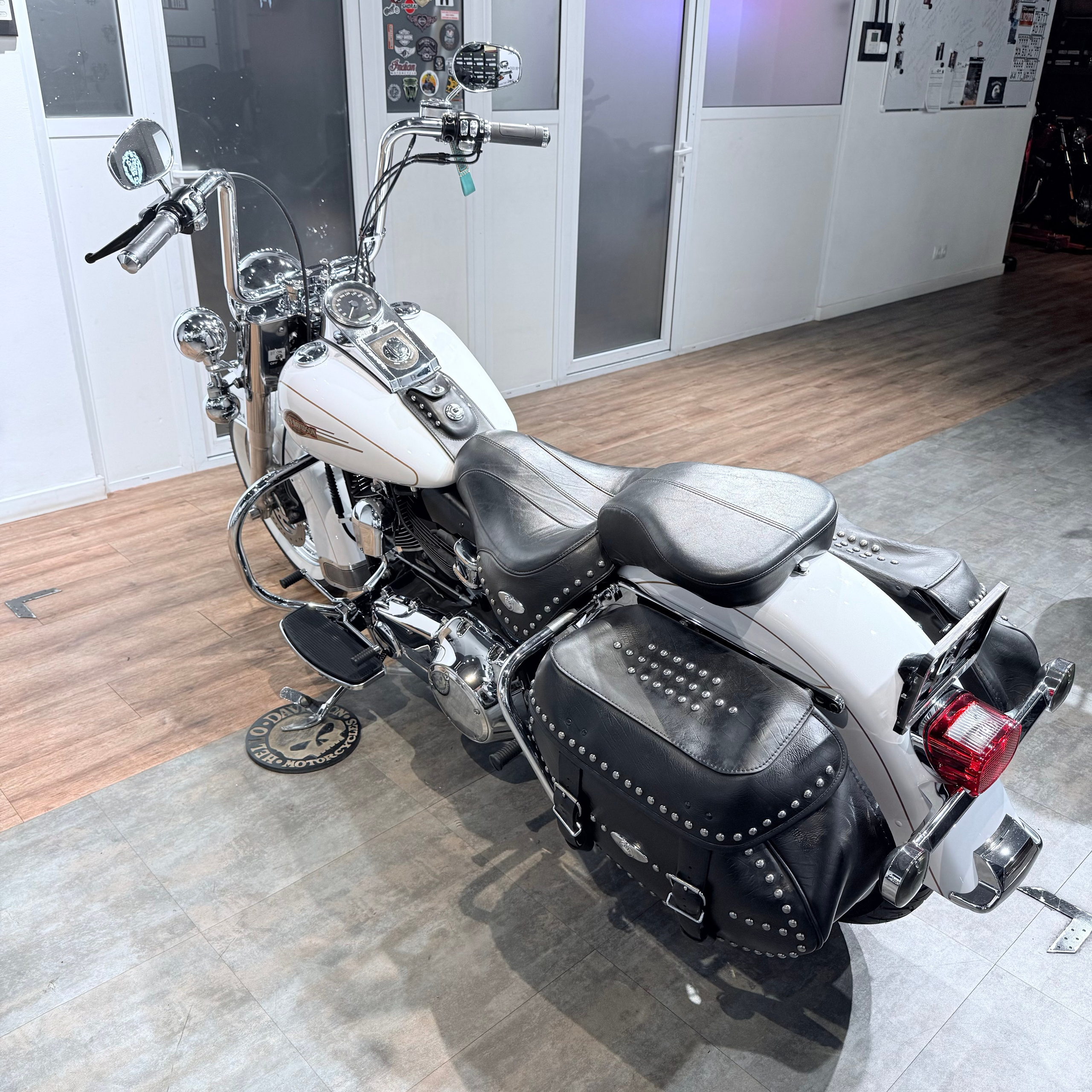 2007 Softail Heritаgе 96 Whitе Pearl. Hello Davidson, Москва. Только хорошие мотоциклы…