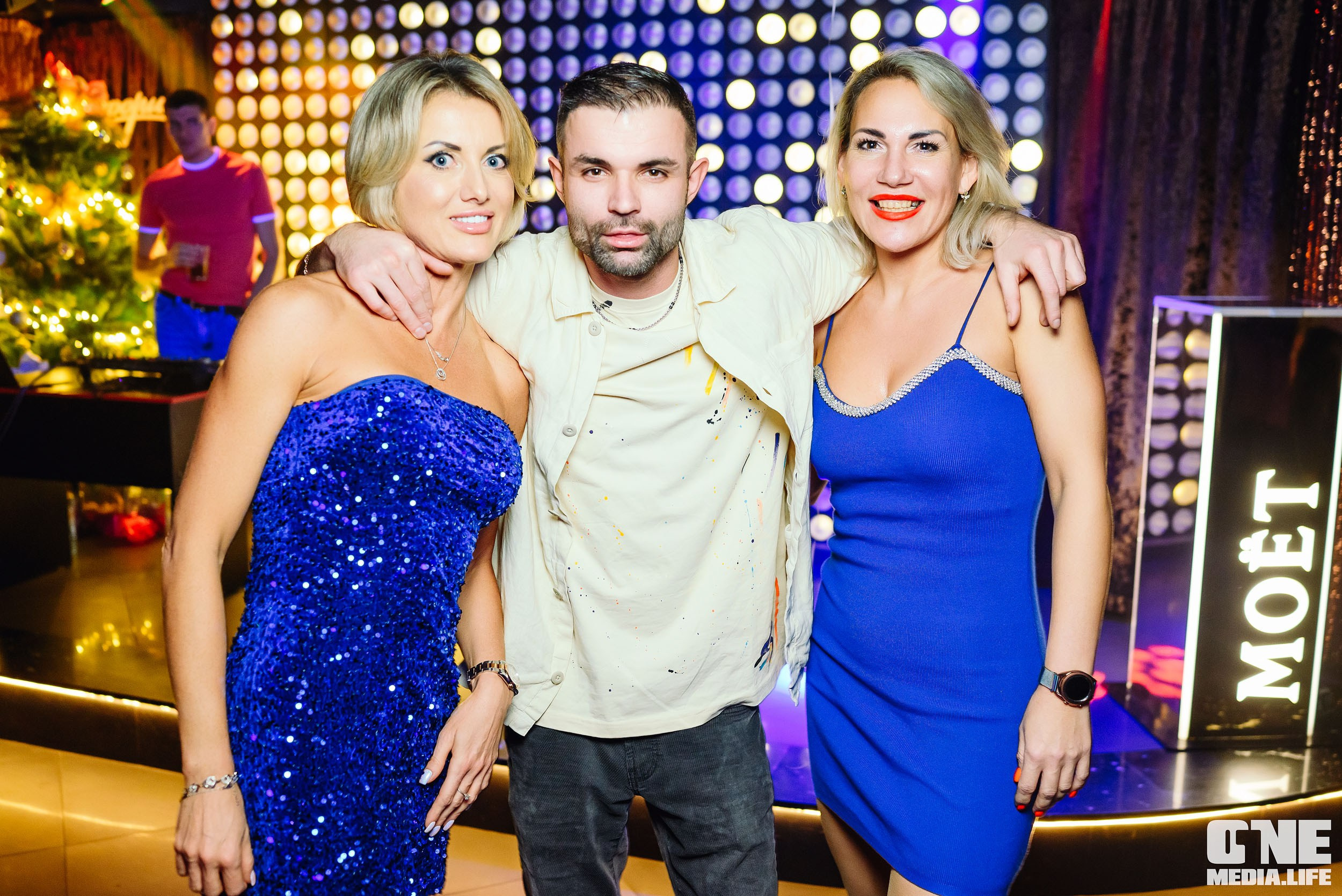 Фоторепортаж из караоке-клуба Эйфория. One Media Life: фоторепортажи, фотоотчеты с мероприятий и заведений