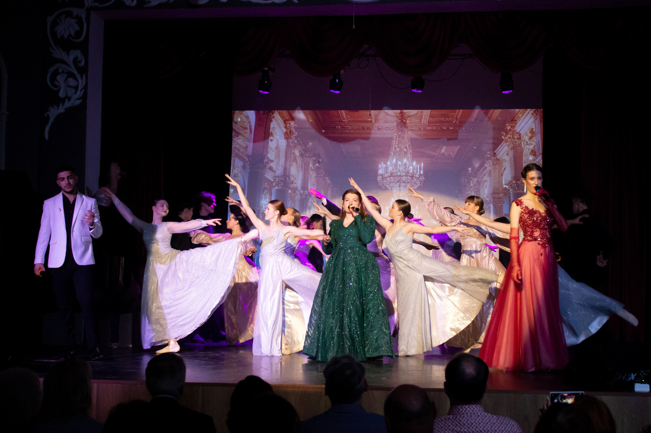 Юбилей колледжа 95 летие. Фотограф Алексеева Арина