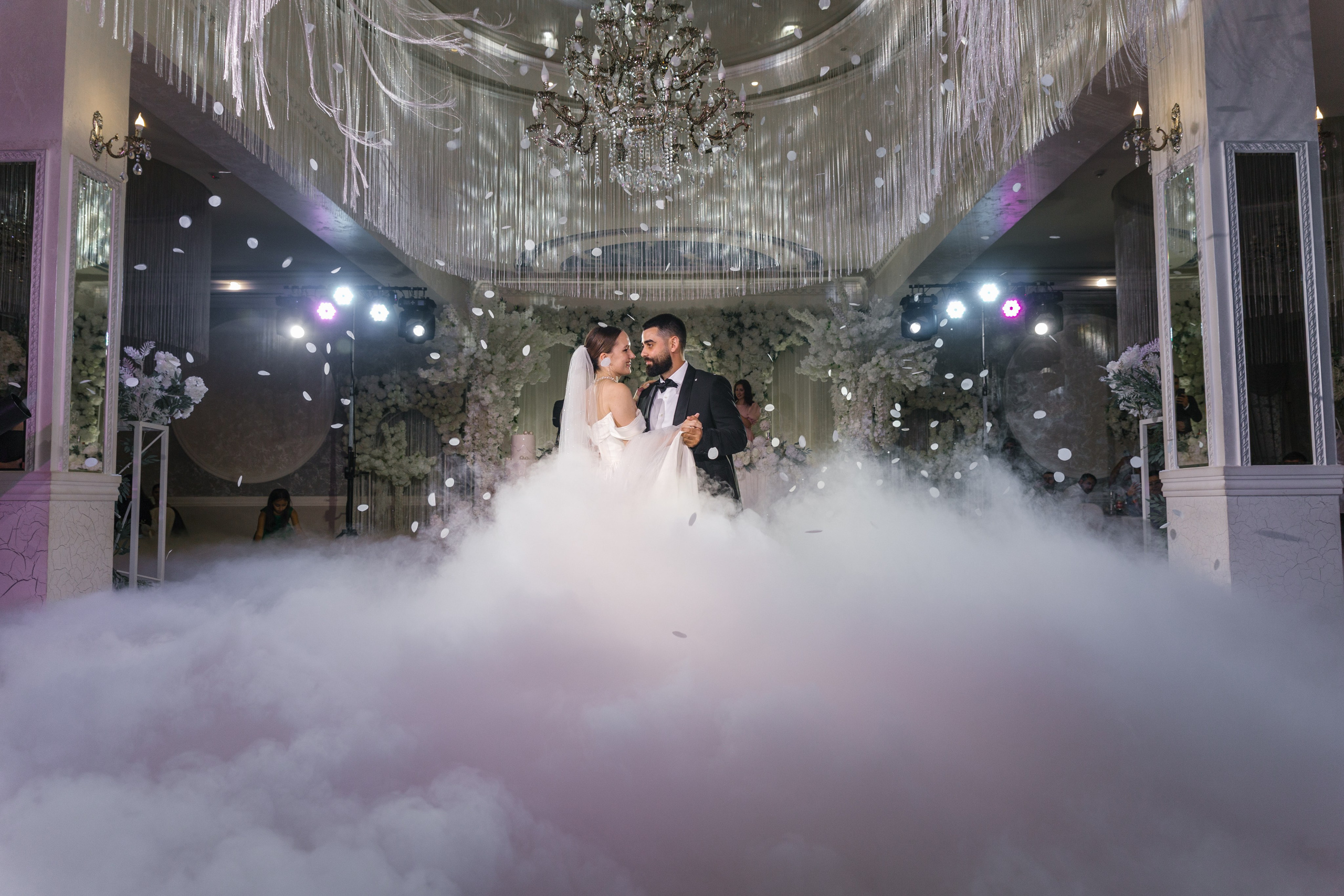 Владислав и Диана. Свадебный фотограф в Пятигорске и КМВ Софья Аджикеримова