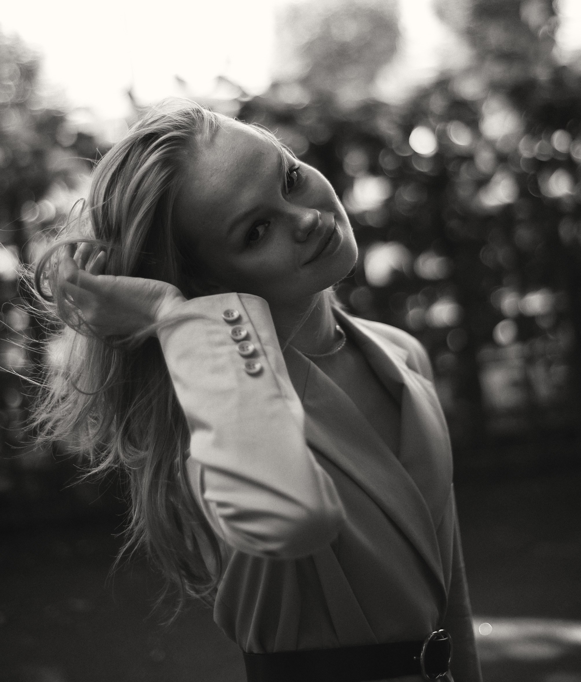 Лиза (парк) ЧБ. Портретный фотограф и живописец в Брянске и Дятькове