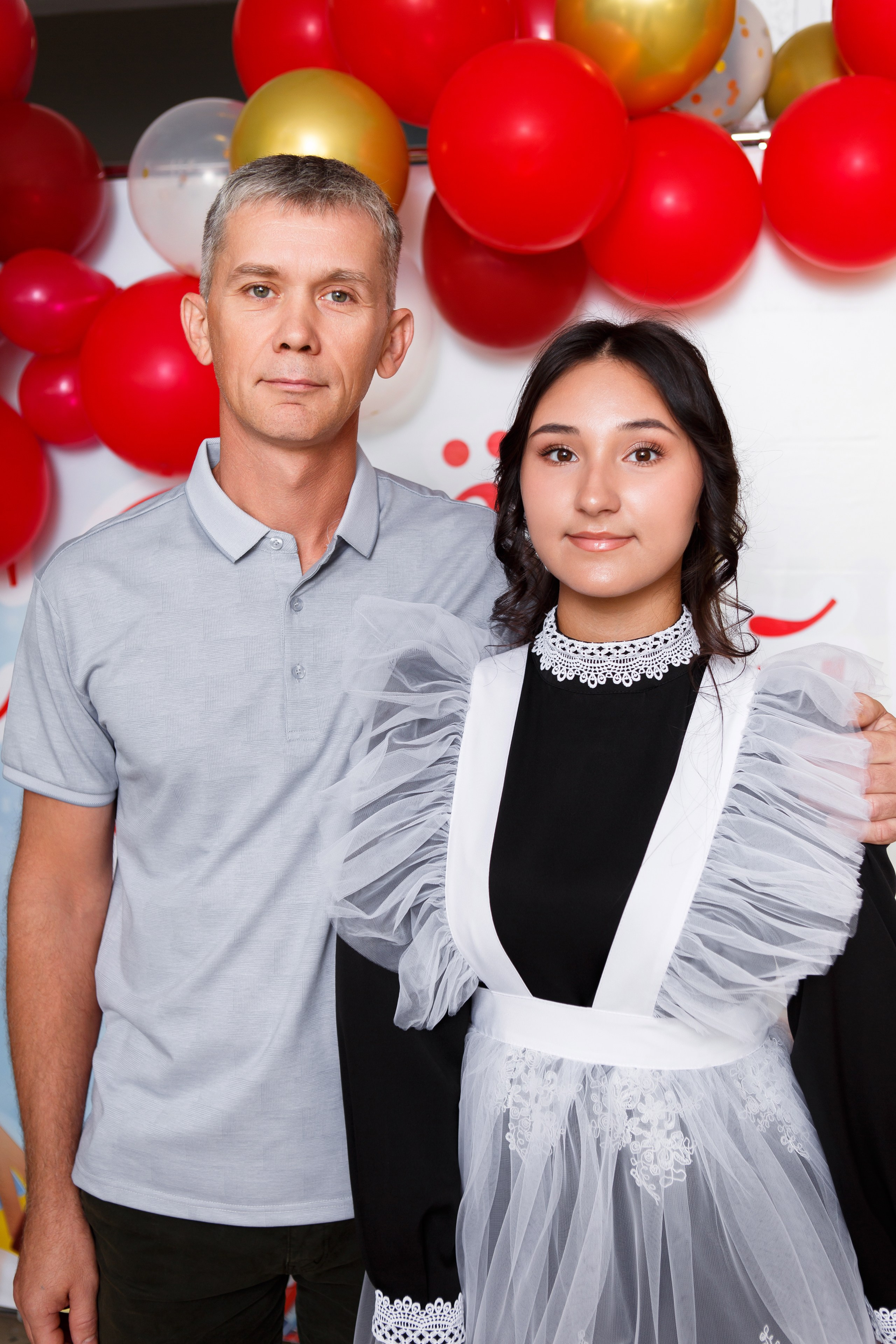 1 СЕНТЯБРЯ 2024 ГОДА — 9 ШКОЛА — ФОТОСЕССИЯ С РОДИТЕЛЯМИ. Профессиональный фотограф в Мценске и Орловской области