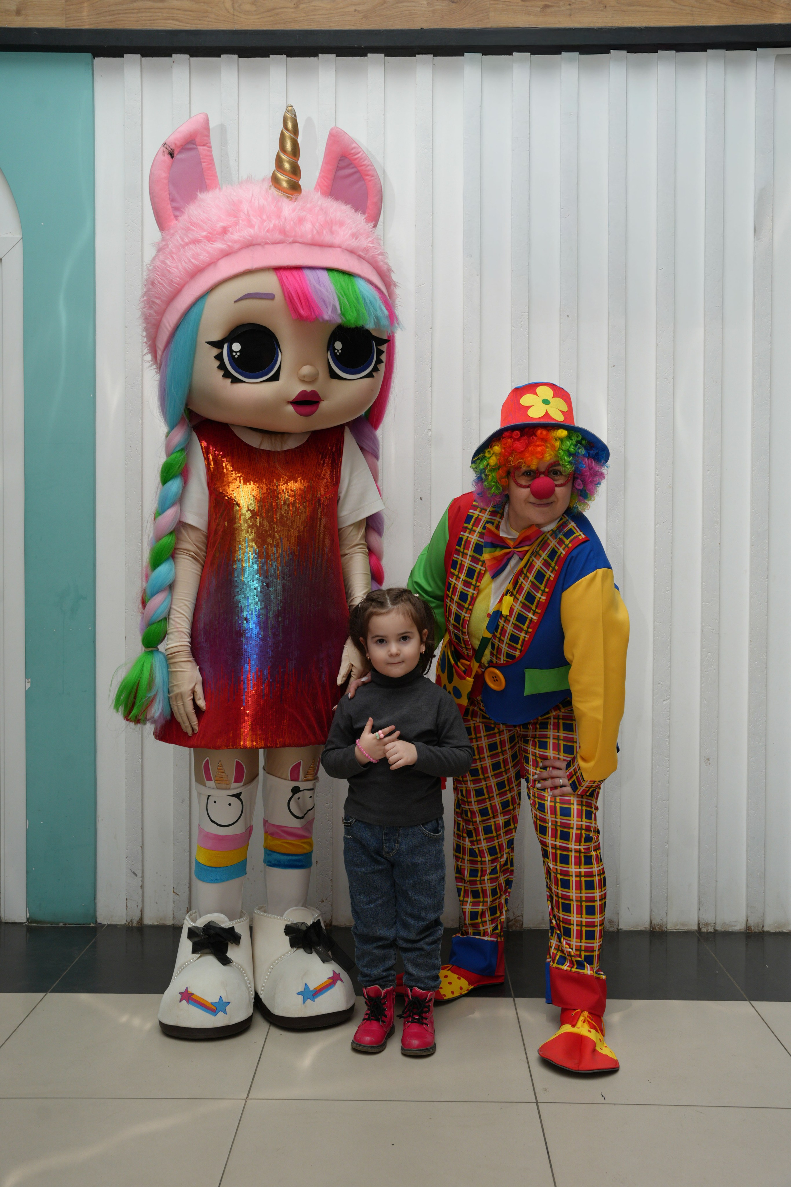 Социально —благотворительная акция «Ты в этом мире не один», посвященная Международному дню инвалидов. ВЫПУСКНЫЕ АЛЬБОМЫ, Школьный фотограф, семейный и свадебный в Саратове и области Ольга Плаксина