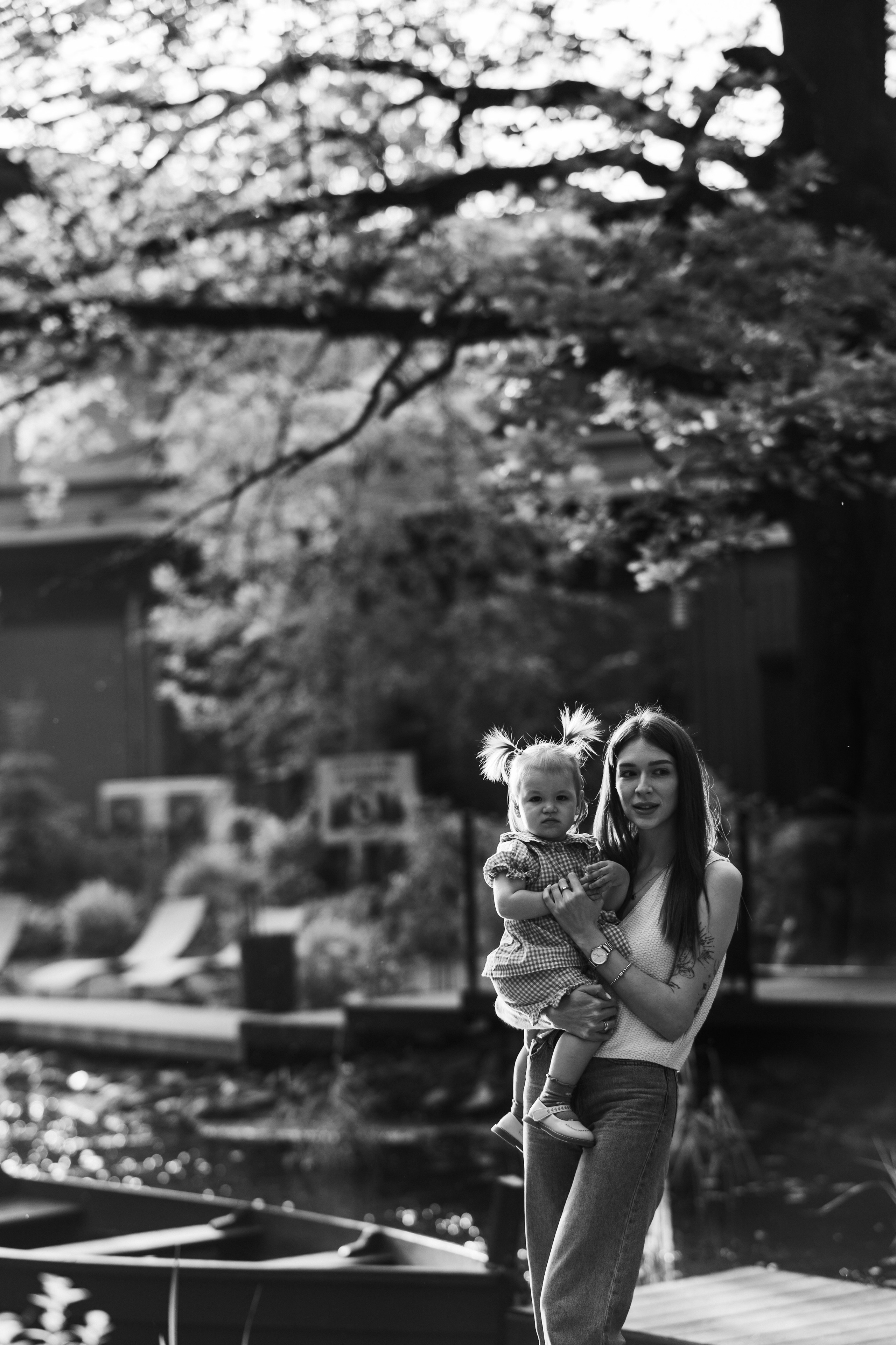 Надя и Алиса в ресторане Кедр. Семейный и свадебный lifestyle-фотограф в Москве Мария Петрова