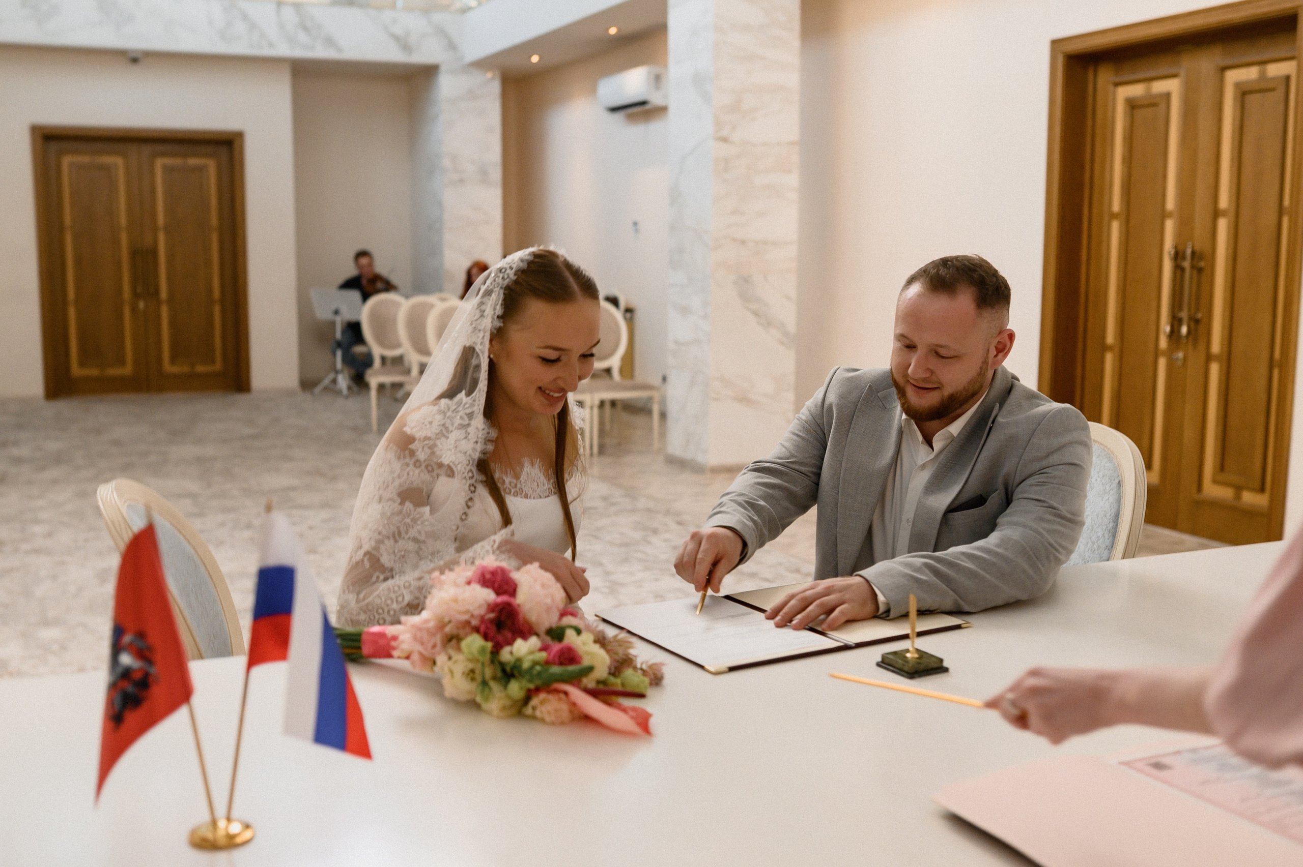 Денис и Даша. Северный речной вокзал. Семейный и свадебный lifestyle-фотограф в Москве Мария Петрова