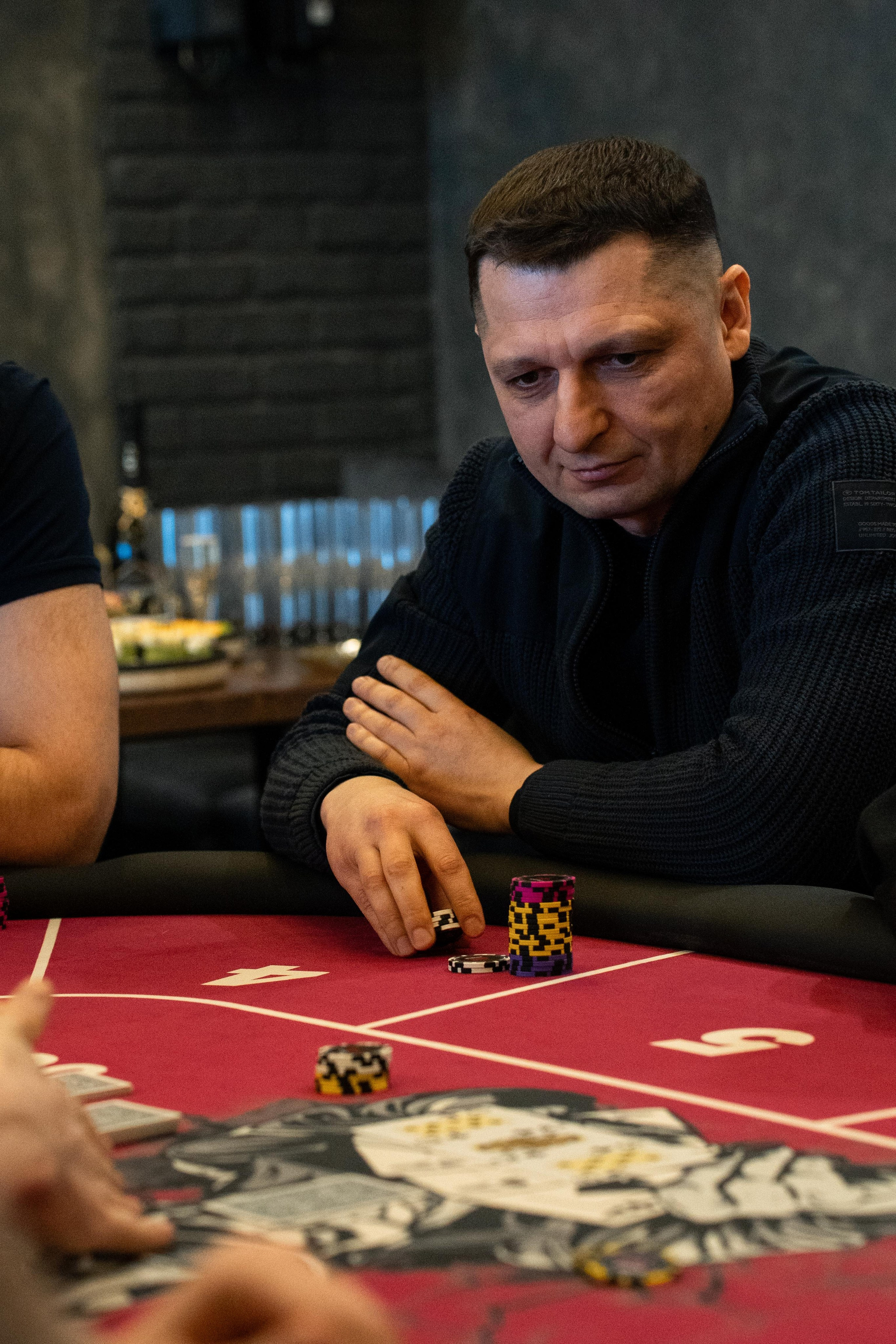 Joker Poker Club 28.02.2026. Коммерческий и художественный фотограф и видеограф в Москве Арсений Тургенев