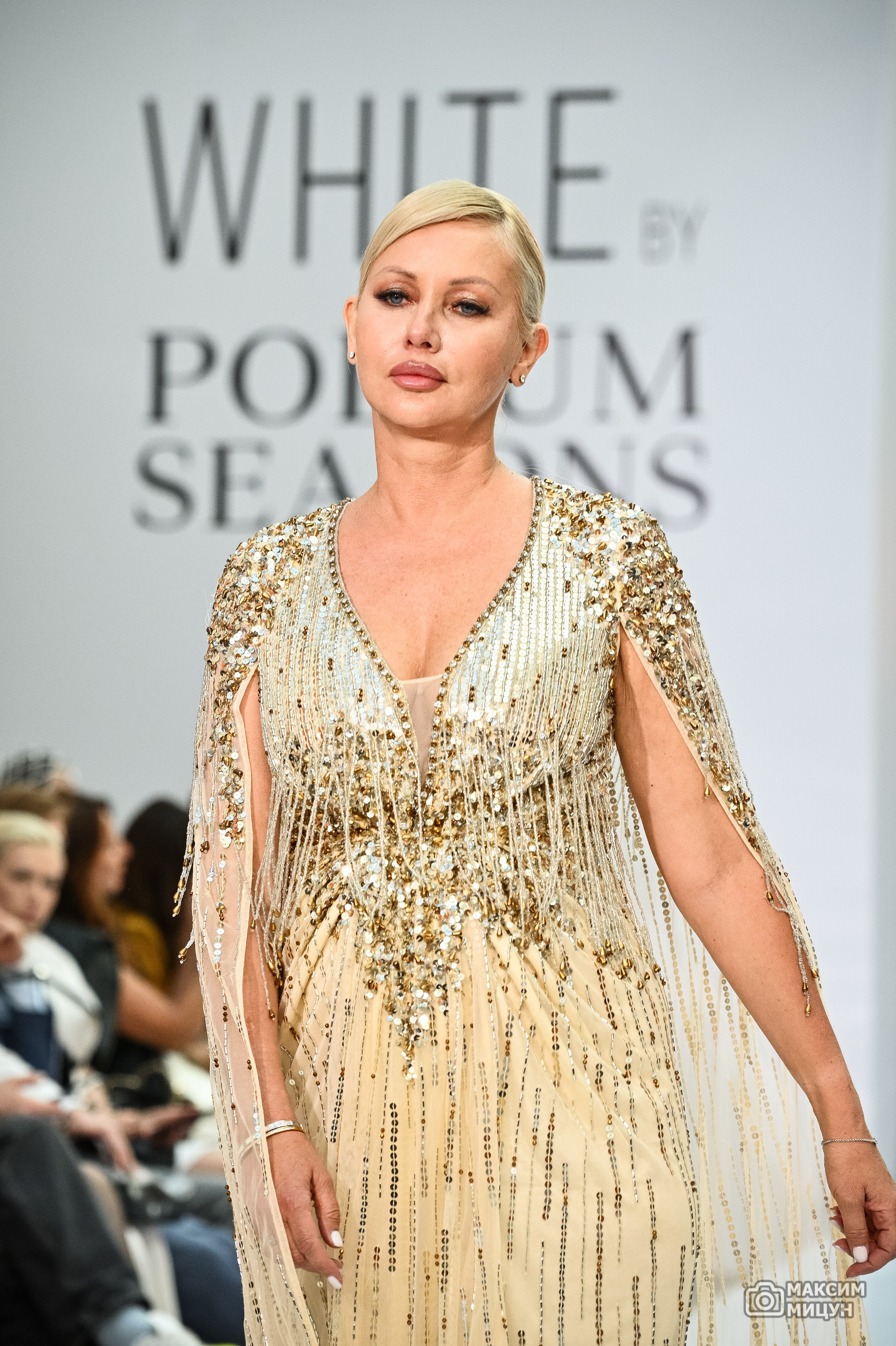 Модные показы. Фотограф Максим Мицун. Портрет, свадьба, репортаж, каталог