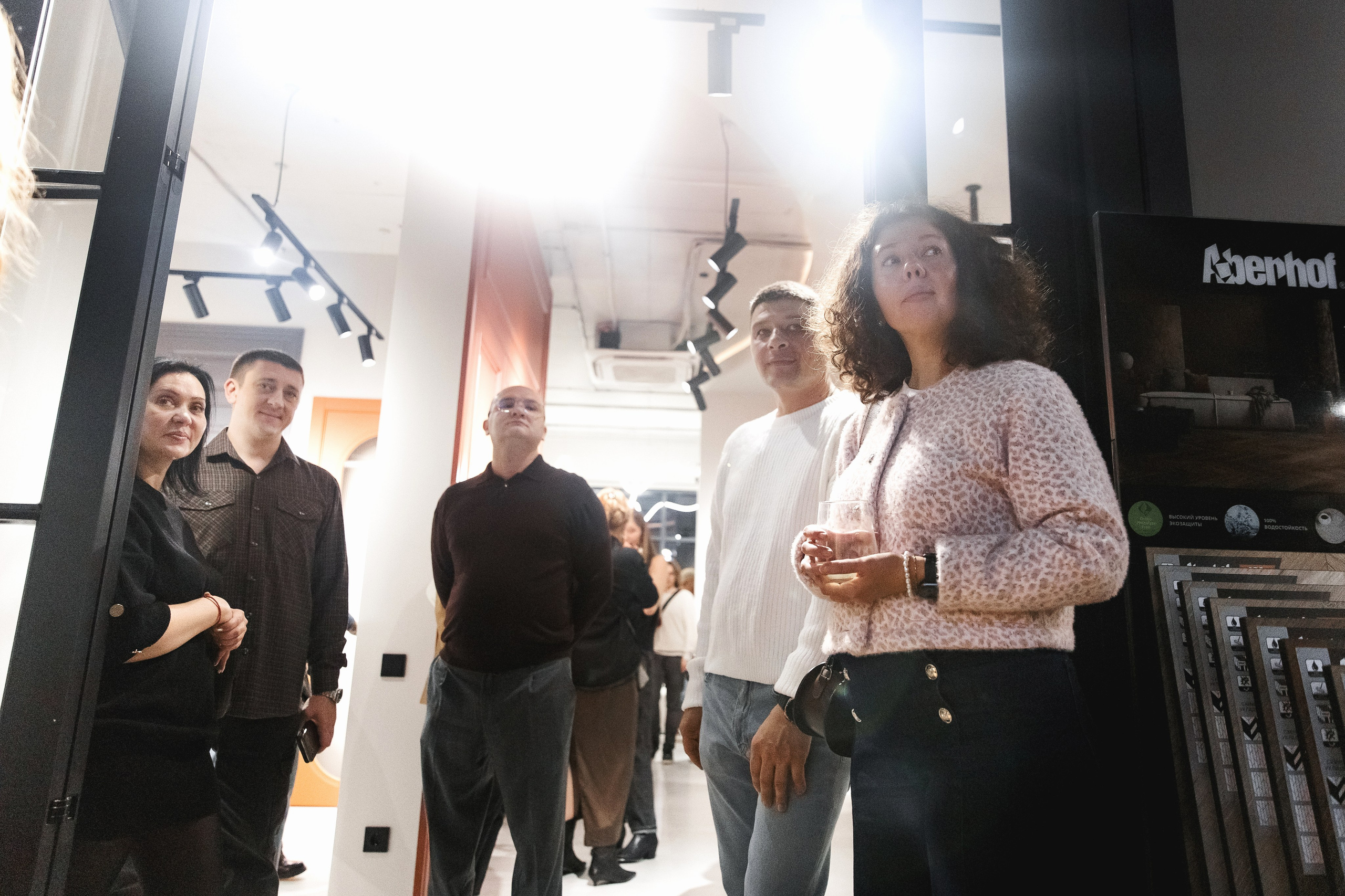 Салон Madera. Свадебный фотограф в Ростове-на-Дону Олег Майер
