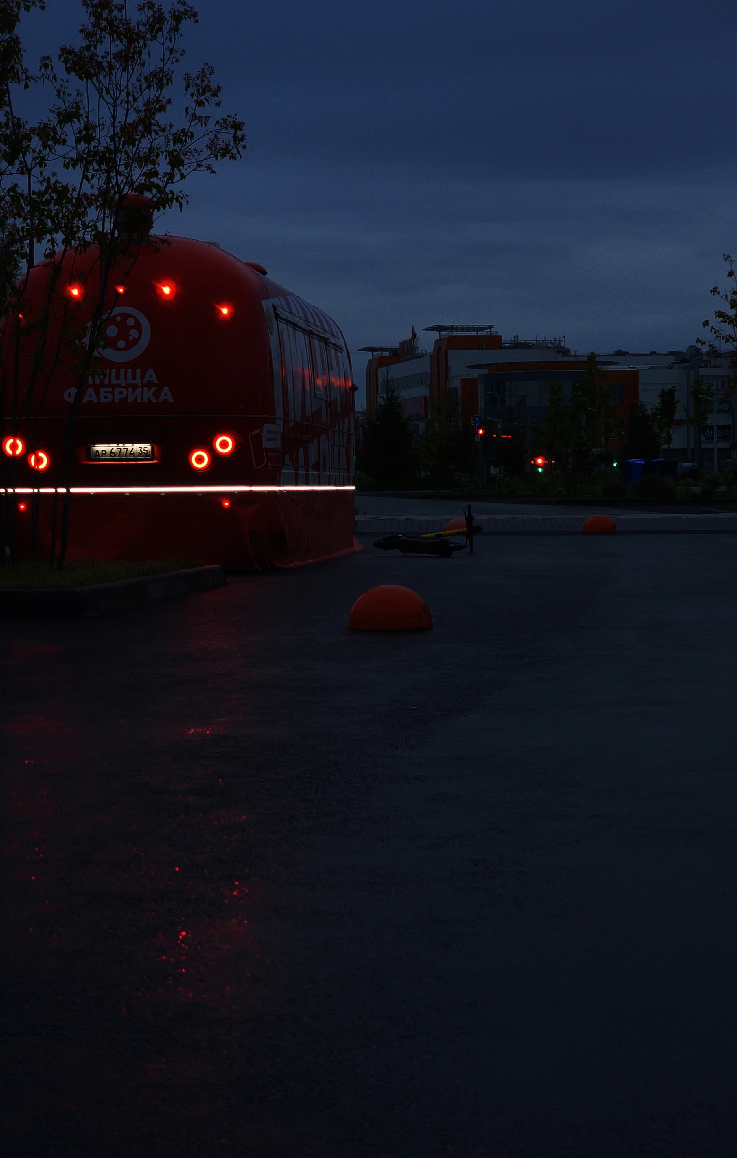 Август 2025. Den Mirov — Фотограф, Музыкант