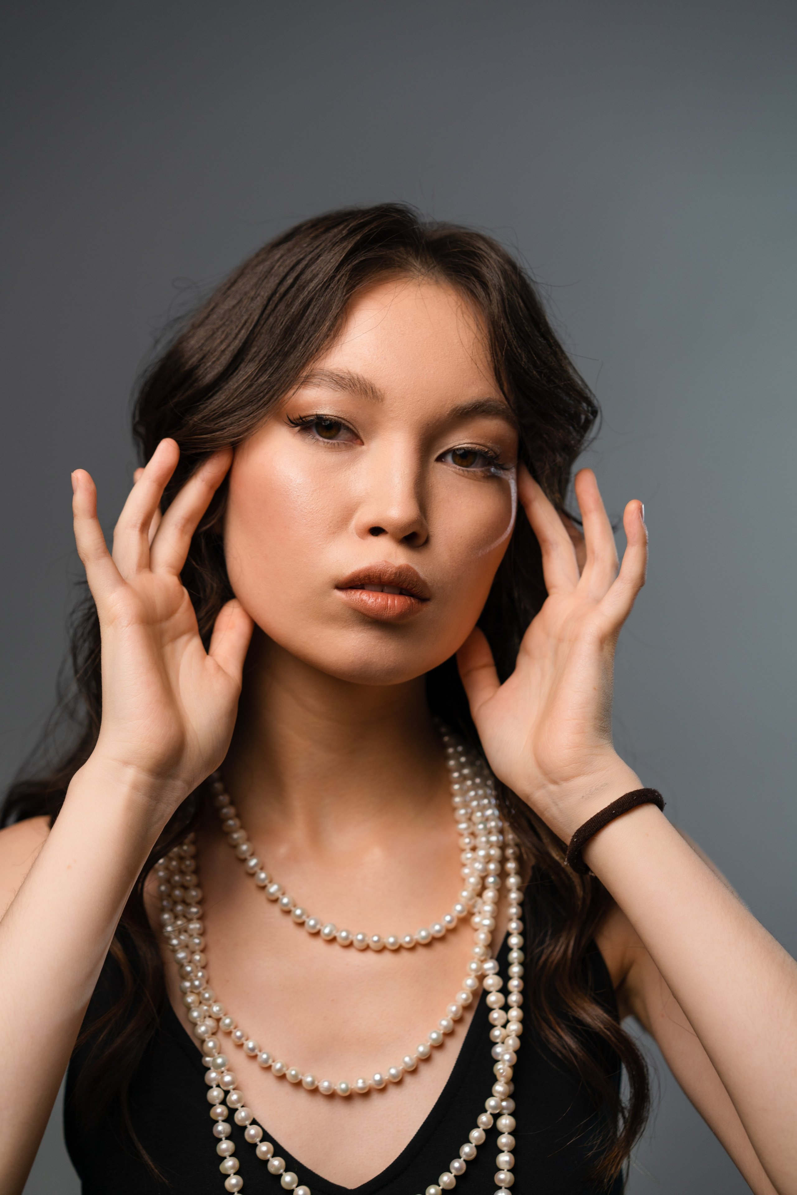 Женский портрет в Белграде, женский портрет в Нови Саде, Белград, Нови Сад, нежный, профессинальный, 2024, 2025, trendy, stylish, Female portrait Belgrade, Female portrait Novi Sad, photographer Novi Sad, studio, студийный